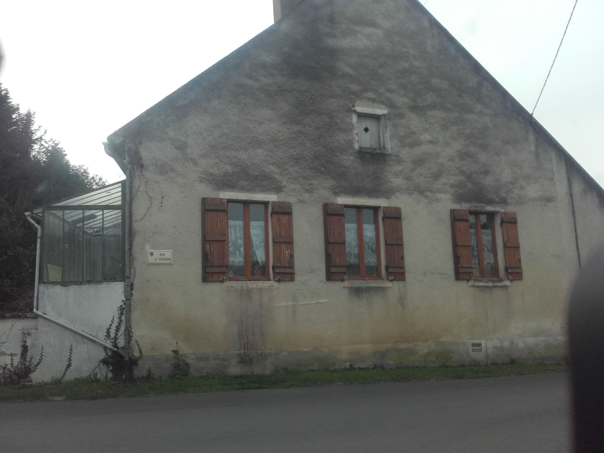 Street view near Ferme des Hospices, Beaune — © alexcorioze (CC BY-SA · Mapillary)