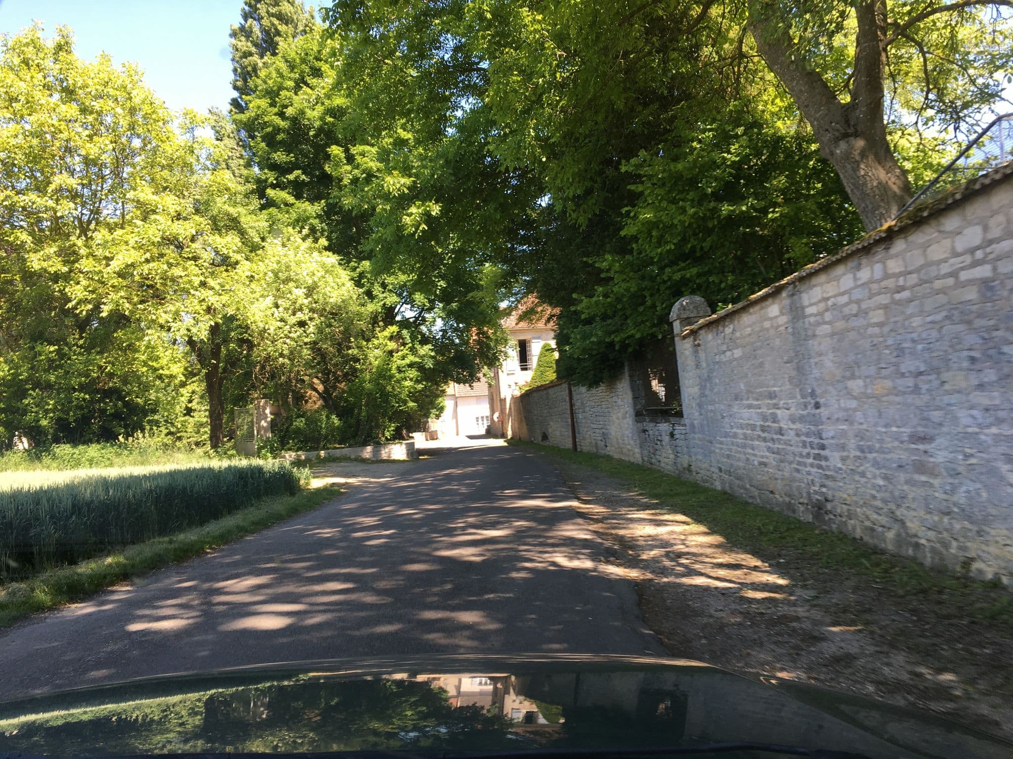 Street view near Petit Paris Flagey Echezaux, Nuits-Saint-Georges — © df45 (CC BY-SA · Mapillary)