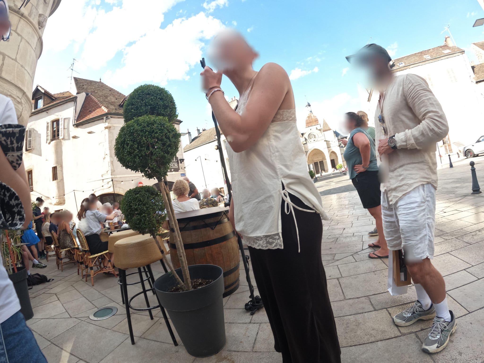 Street view near Selectour - Dilivoyage, Beaune — © vinisa (CC BY-SA · Mapillary)