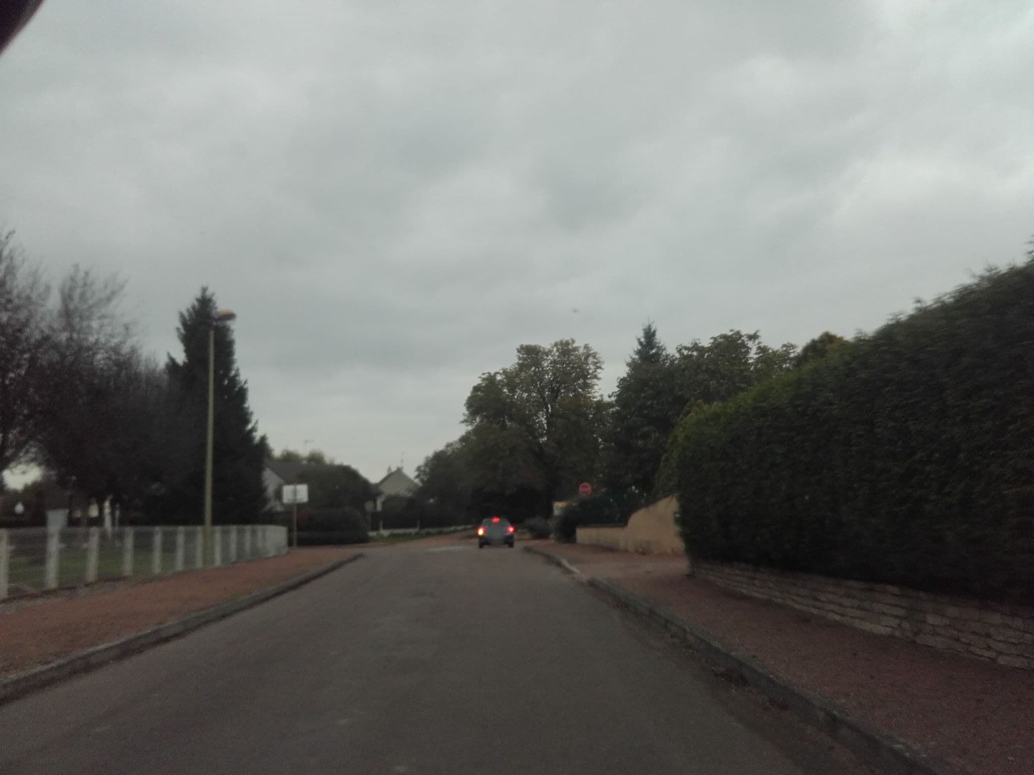 Street view near Hotel Adelie Montagny-les-Beaune, Bligny-lès-Beaune — © alexcorioze (CC BY-SA · Mapillary)