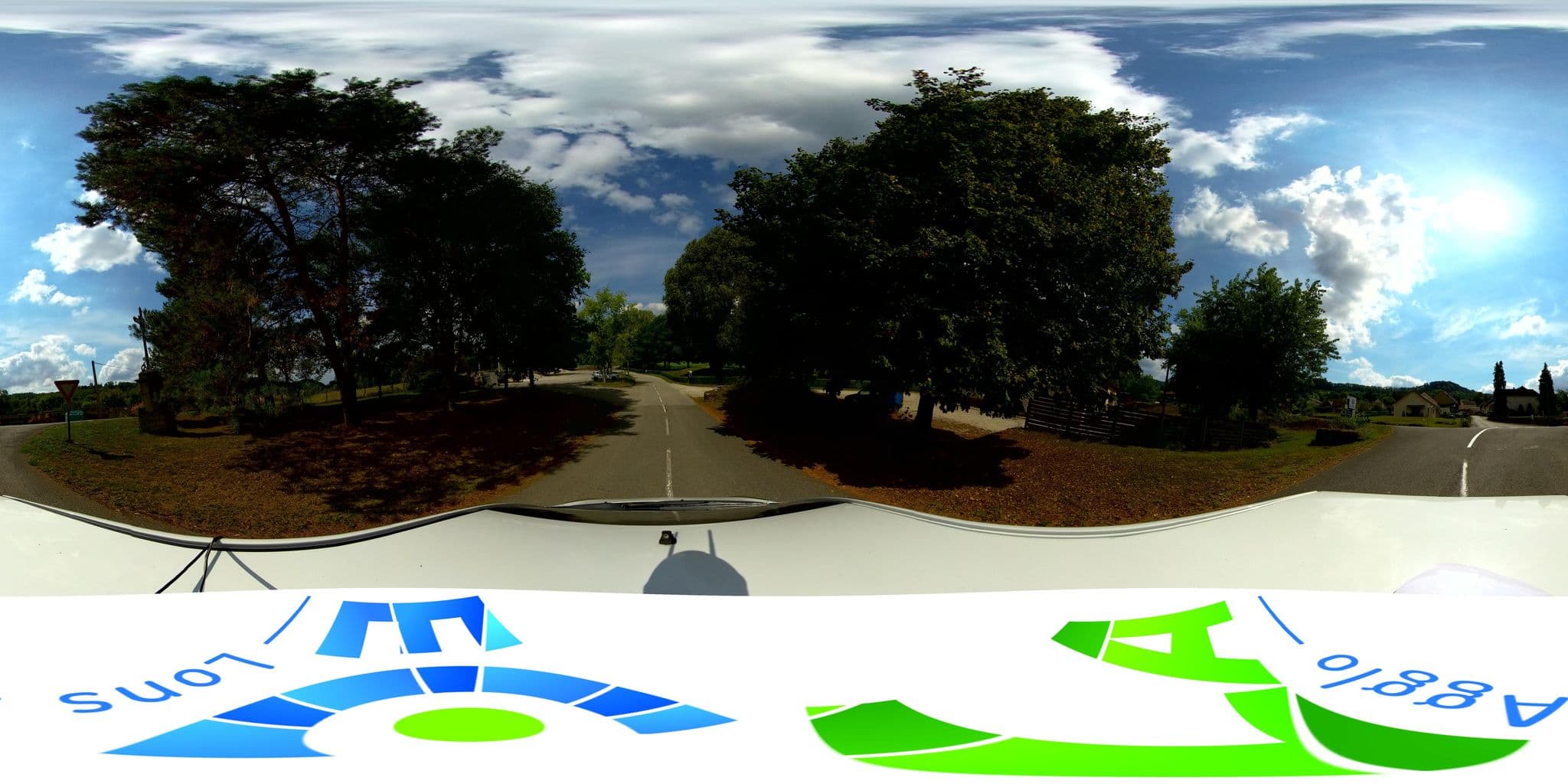 Street view near Golf Hôtel Resort du Val de Sorne, Perrigny — © mnicolas (CC BY-SA · Mapillary)