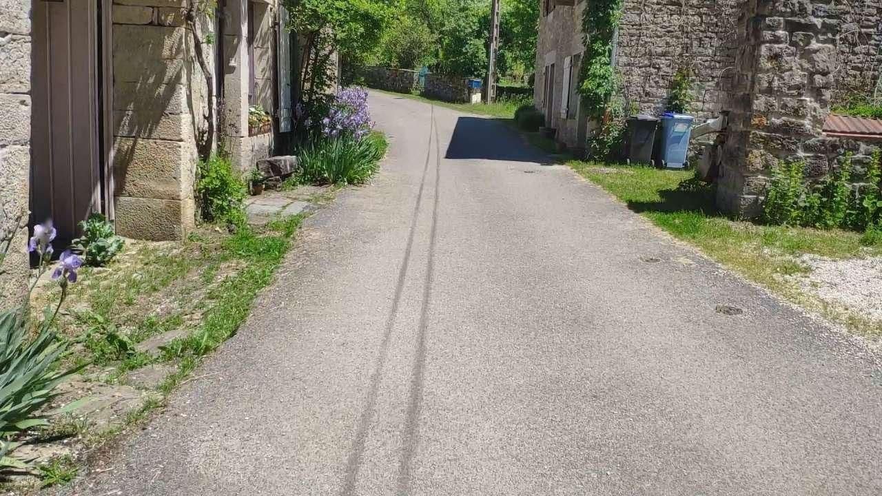 Street view near Guichard Arlette, Poligny — © LOGIROAD (CC BY-SA · Mapillary)