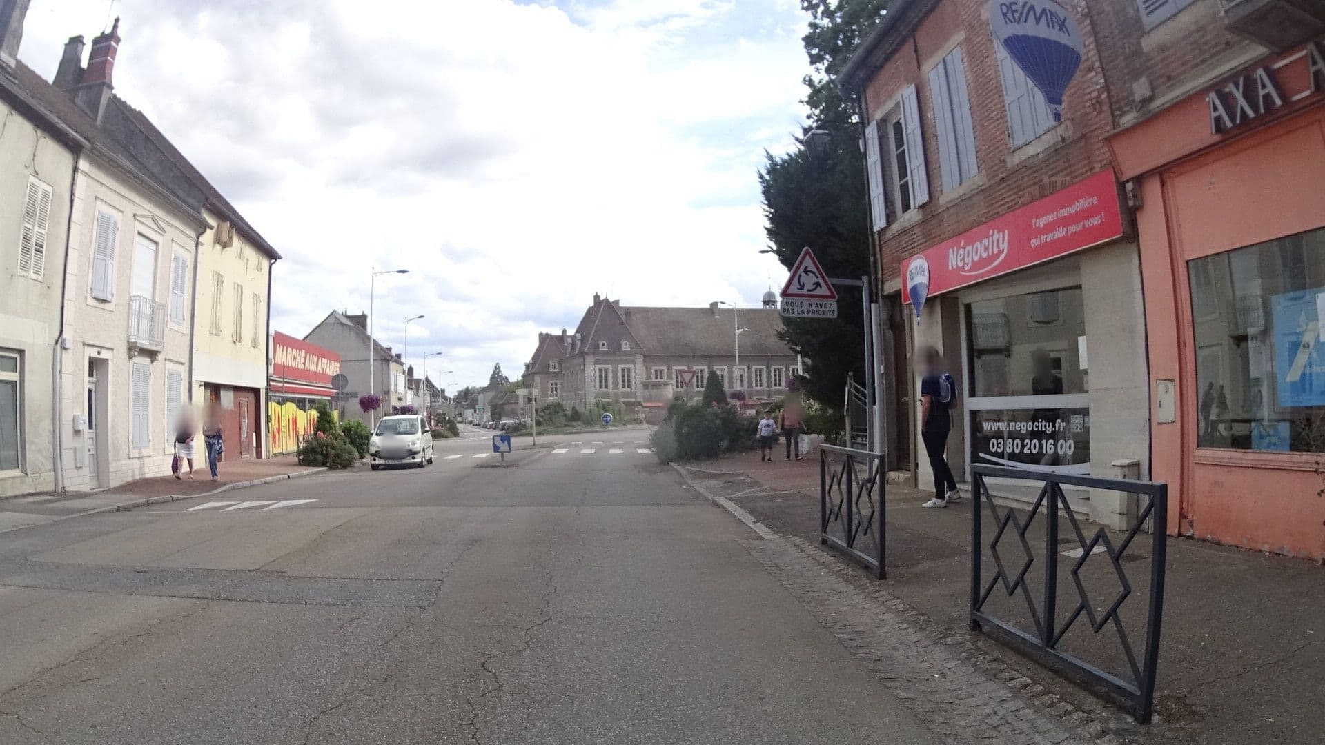 Street view near Château de Seurre, Seurre — © ramap (CC BY-SA · Mapillary)