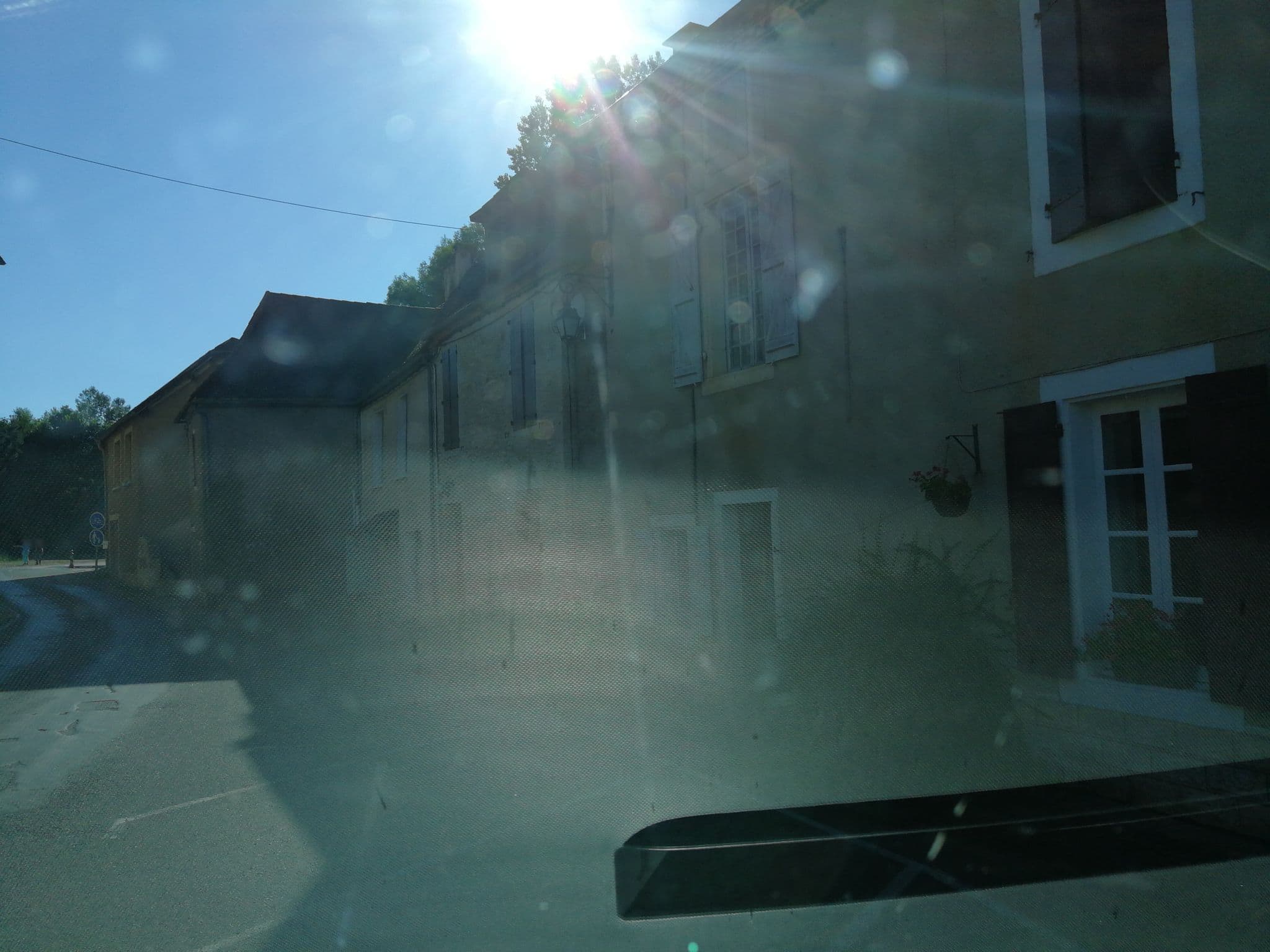 Street view near Maison de Fortitude Chambres d'hôtes, Salviac — © jerome_pietri (CC BY-SA · Mapillary)