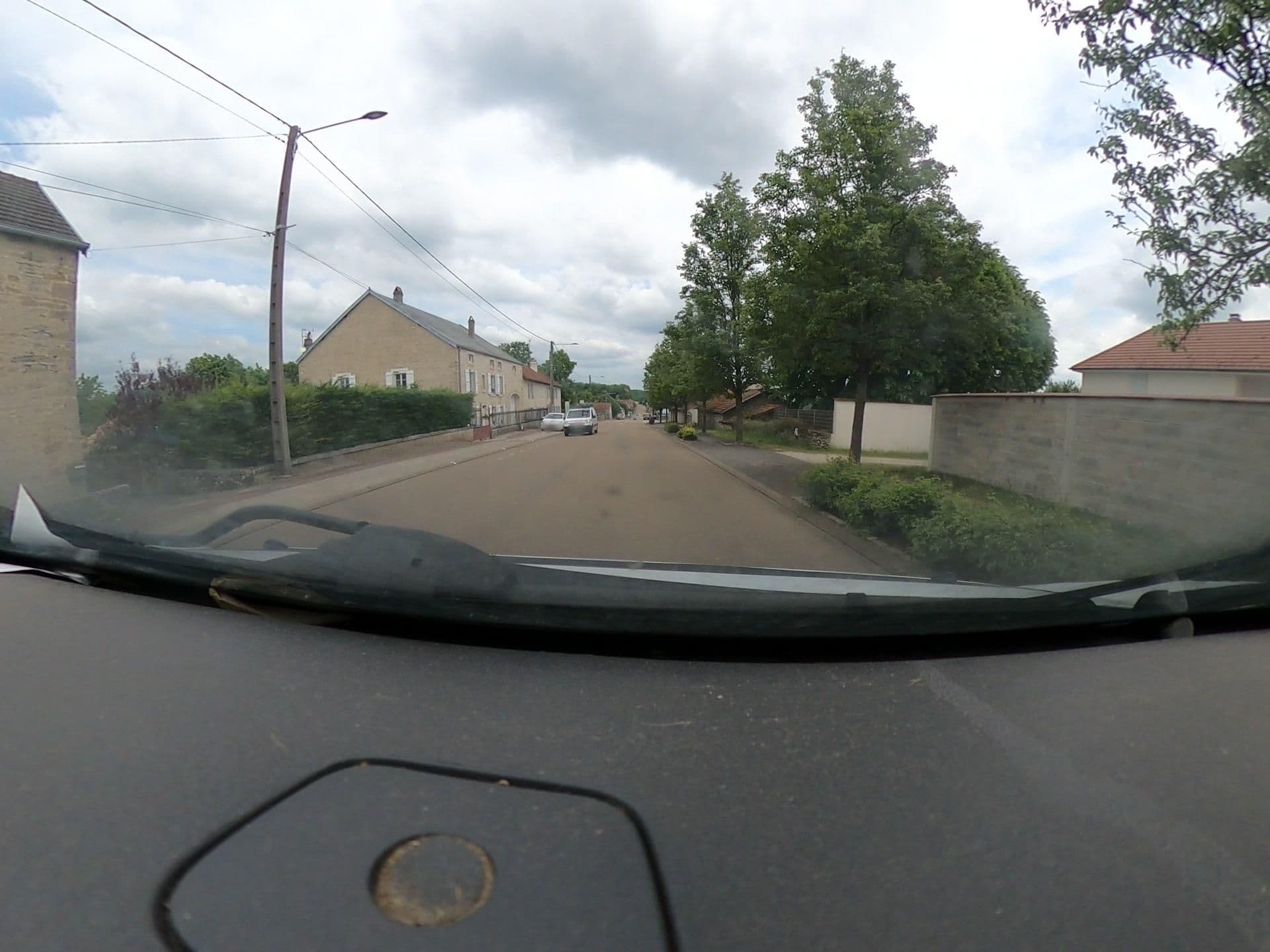 Street view near Villa La Muid, Selongey — © Wodner (CC BY-SA · Mapillary)