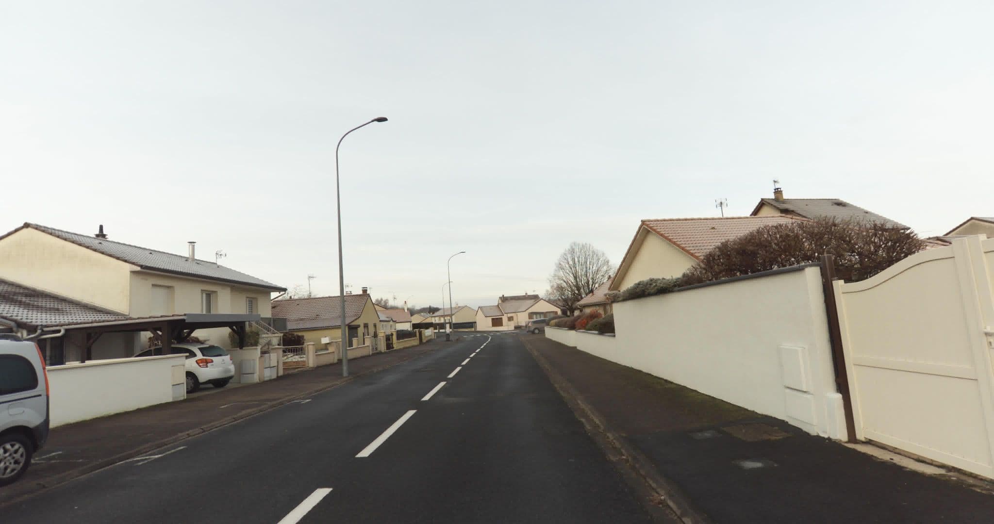 Street view near Hotel De Champagne, Saint-Dizier — © sogefi (CC BY-SA · Mapillary)