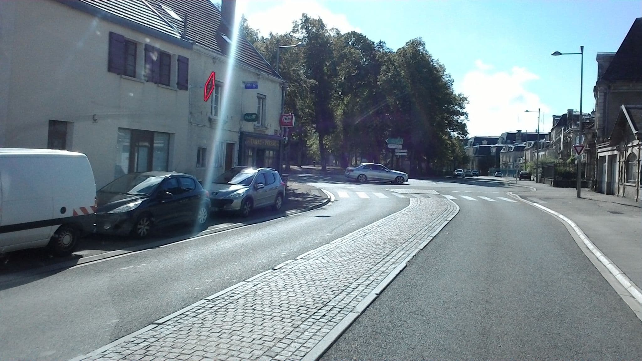 Street view near Chez Gaby et Dominique, Chaumont — © mprins (CC BY-SA · Mapillary)