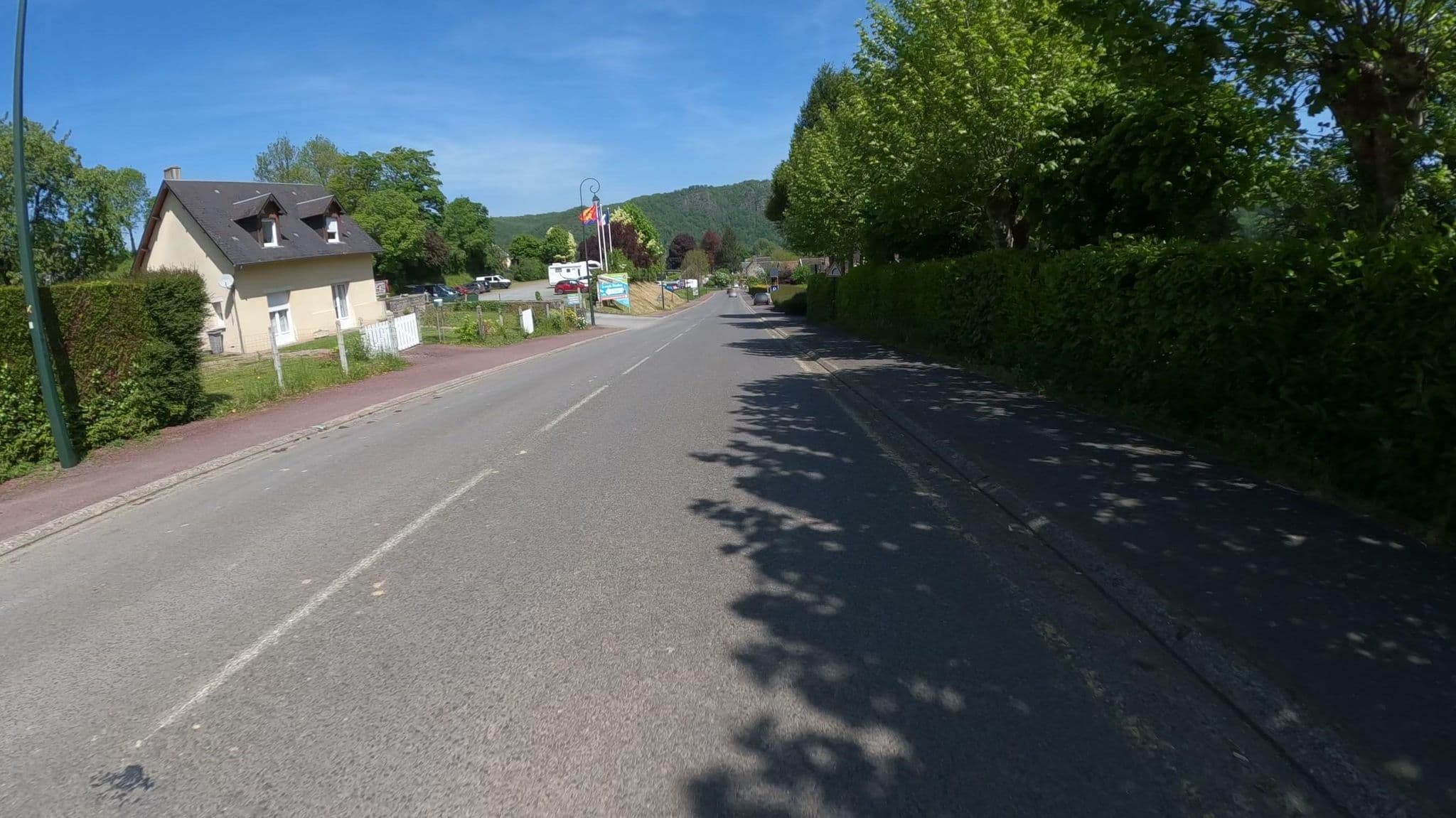 Street view near Gîtes de la Petite Suisse, Clécy — © Nzau (CC BY-SA · Mapillary)