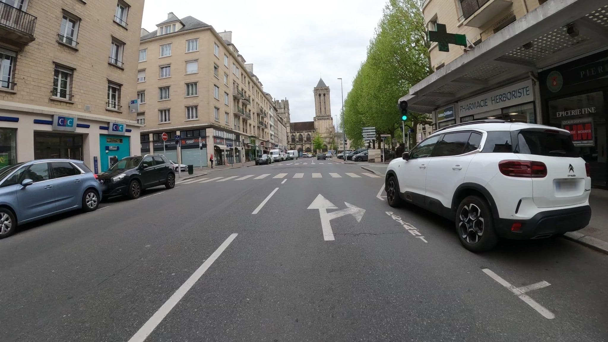 Street view near TUI STORE, Caen — © Nzau (CC BY-SA · Mapillary)