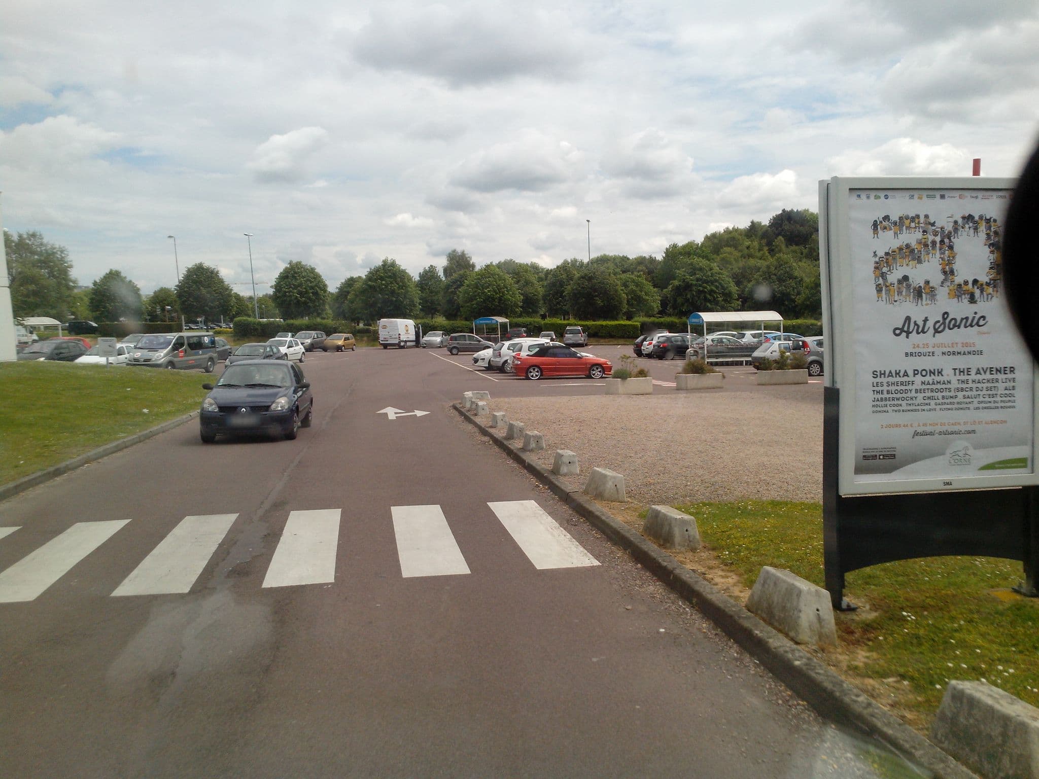 Street view near room n. 17, Saint-Contest — © hamlet (CC BY-SA · Mapillary)