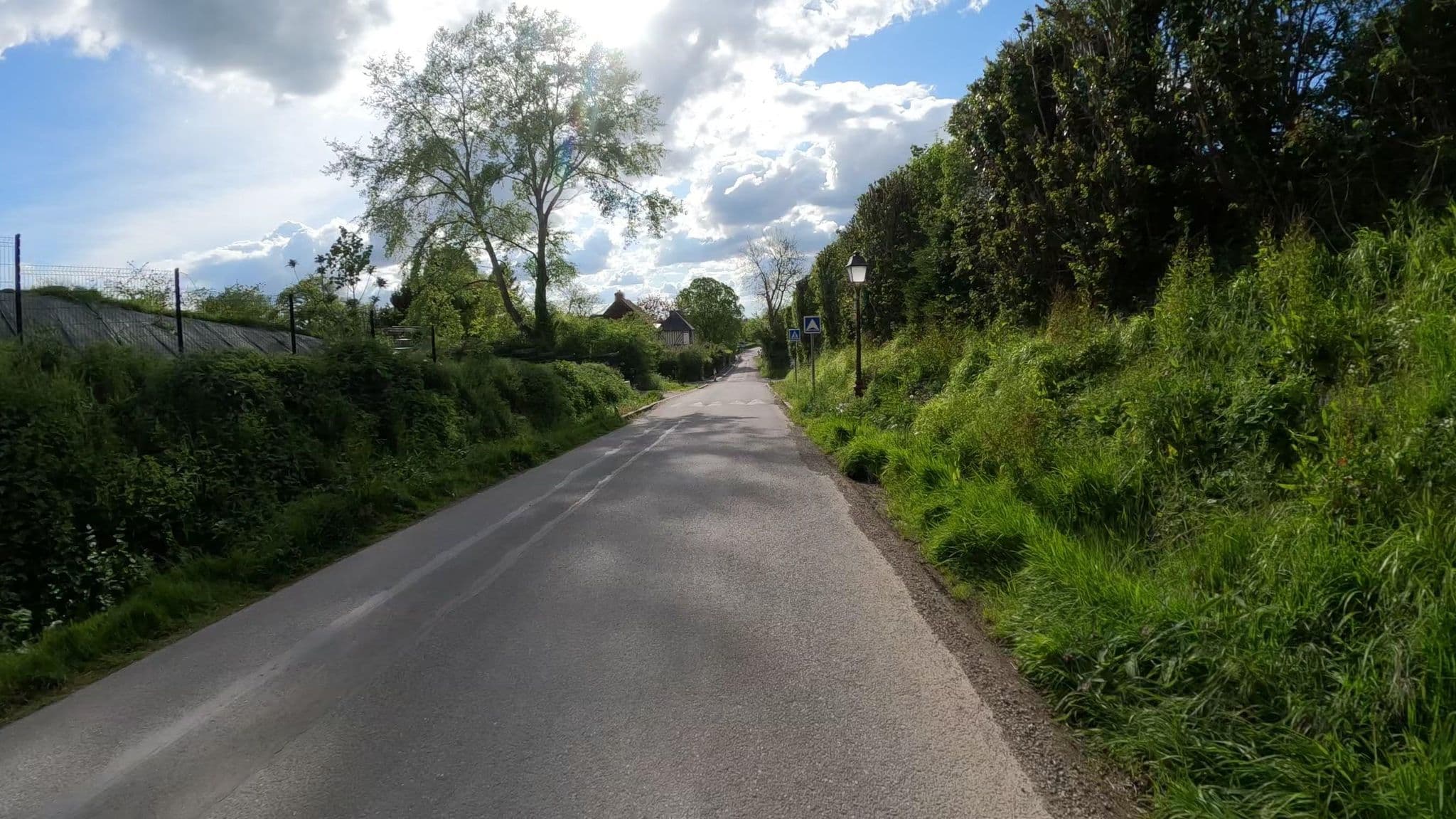 Street view near Le Pressoir, Dozulé — © Nzau (CC BY-SA · Mapillary)
