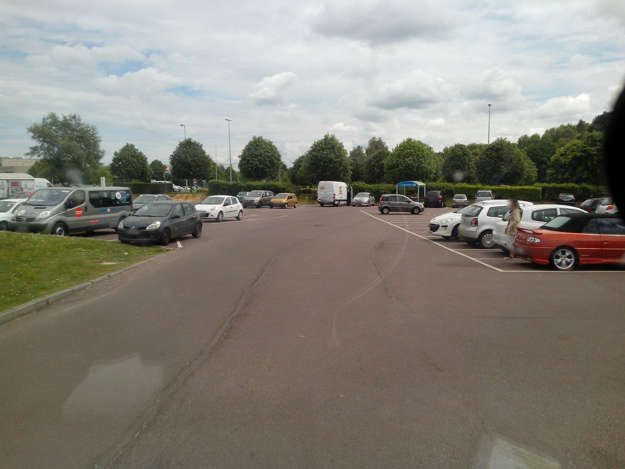 Street view near Hôtel Formule 1, Saint-Contest — © hamlet (CC BY-SA · Mapillary)