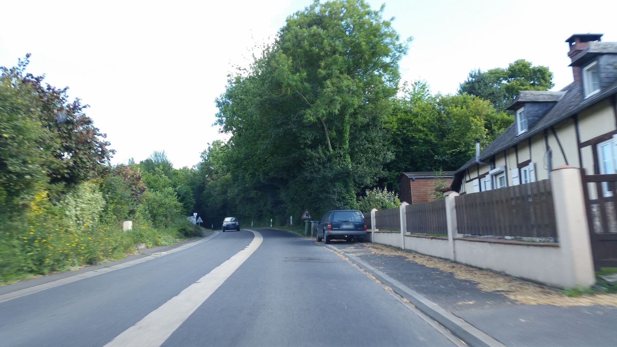 Street view near Clos Saint Jacques, Dozulé — © it_s_so_funny (CC BY-SA · Mapillary)