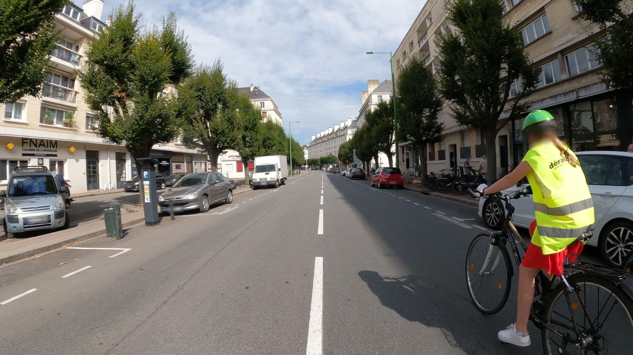 Street view near Hôtel Du Havre, Caen — © Nzau (CC BY-SA · Mapillary)