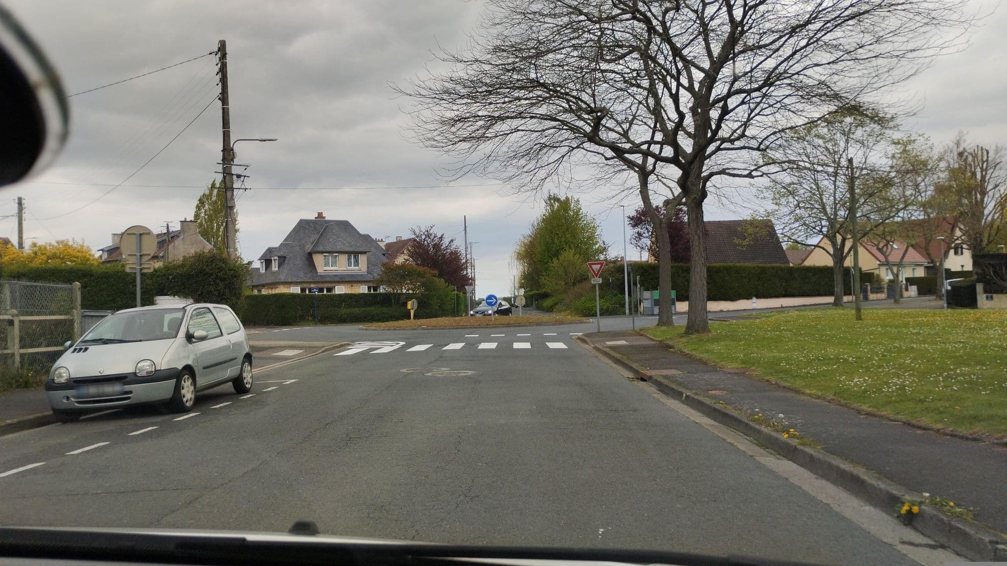 Street view near Résidence les Temporis Caen Nord, Épron — © lanfeust (CC BY-SA · Mapillary)