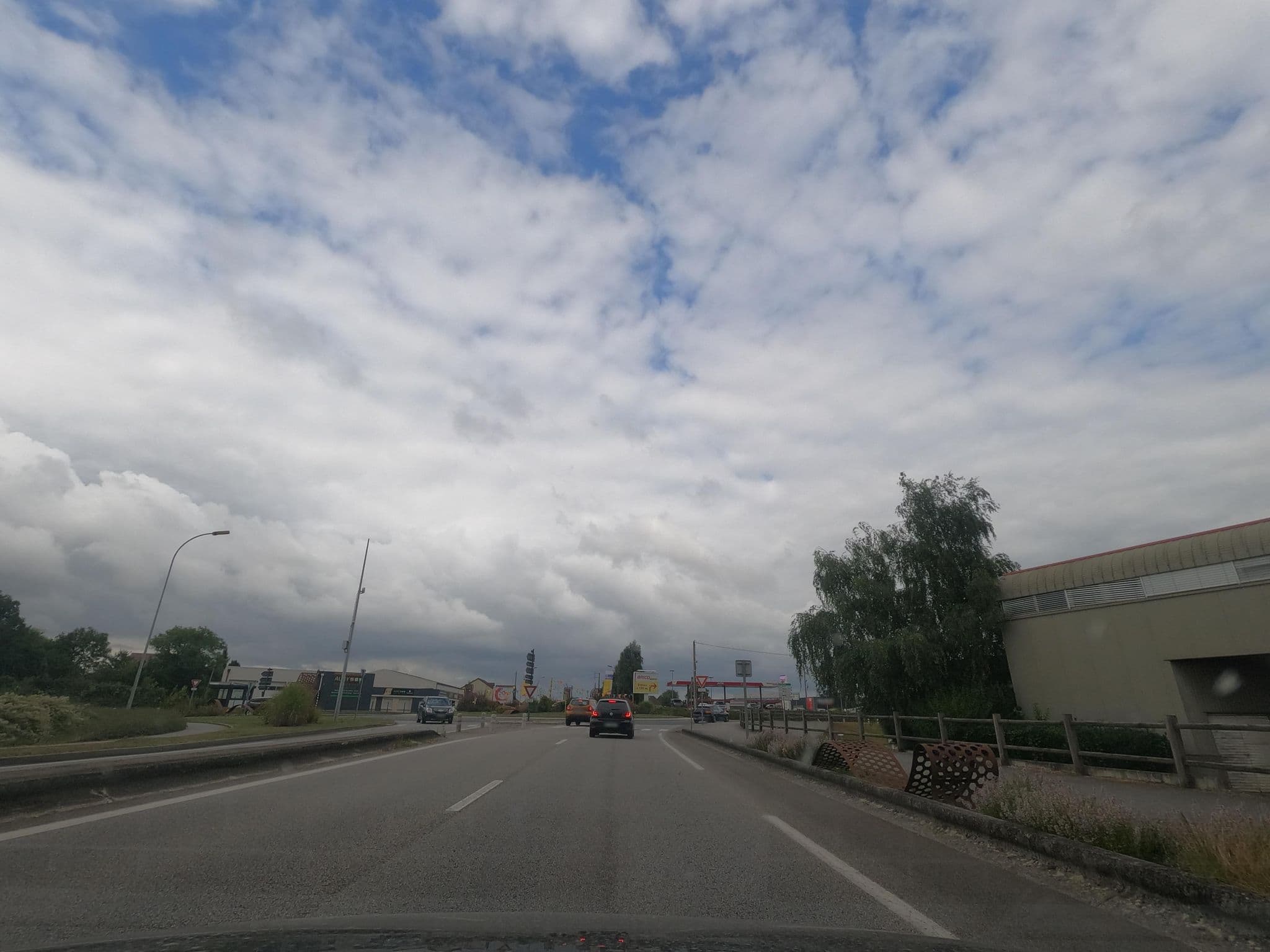 Street view near The Originals Access, Hôtel Ariès, Argentan (Inter-Hotel), Argentan — © uwekoch (CC BY-SA · Mapillary)
