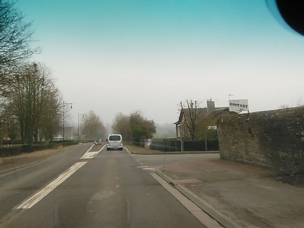 Street view near Les chambres d’hôtes de Rânes, Écouché — © crochet_david (CC BY-SA · Mapillary)