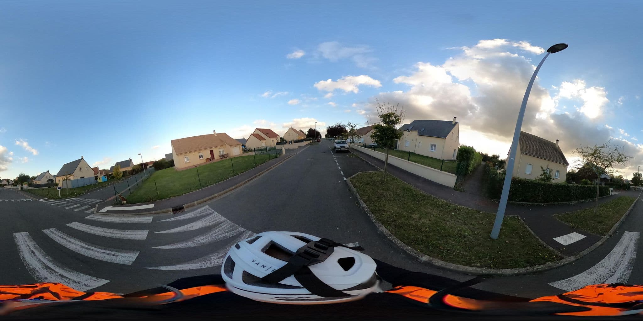 Street view near Clips, Falaise — © cartocite (CC BY-SA · Mapillary)