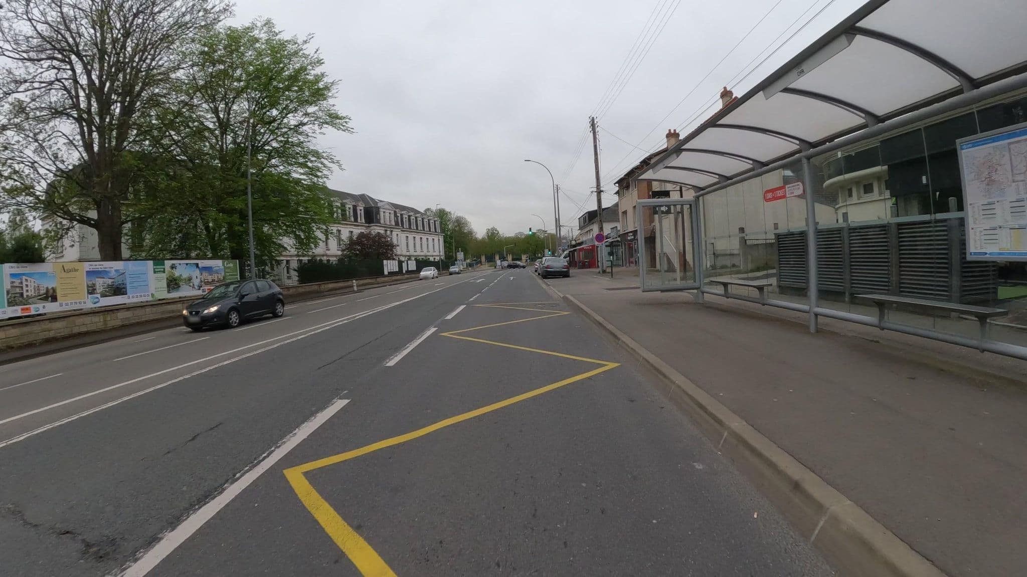 Street view near Chaumine Normande, Caen — © Nzau (CC BY-SA · Mapillary)