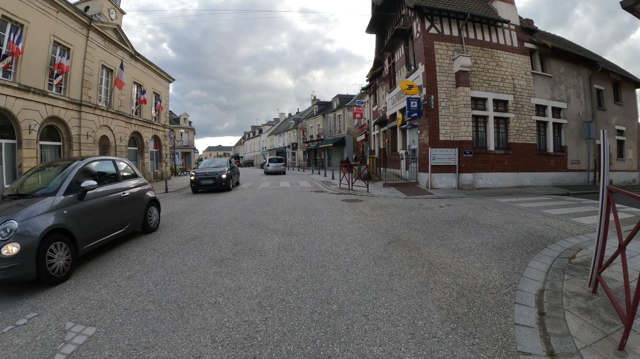Street view near El Prado, Troarn — © Nzau (CC BY-SA · Mapillary)