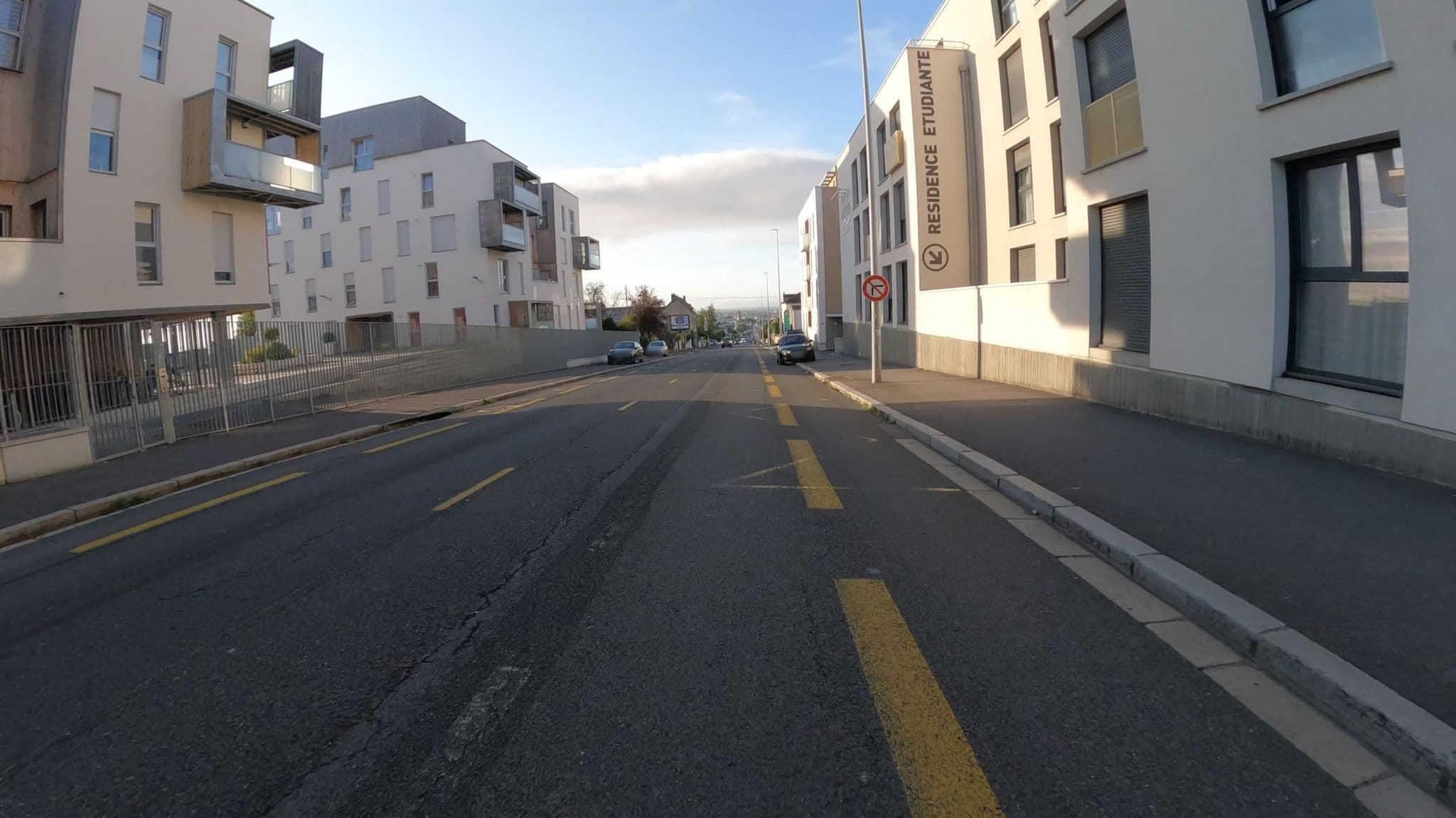 Street view near Résidence étudiante Nemea Caen Campus 1, Caen — © Nzau (CC BY-SA · Mapillary)