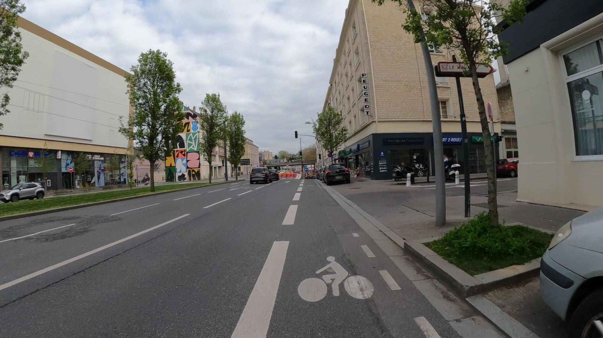 Street view near The Originals City, Caen — © Nzau (CC BY-SA · Mapillary)