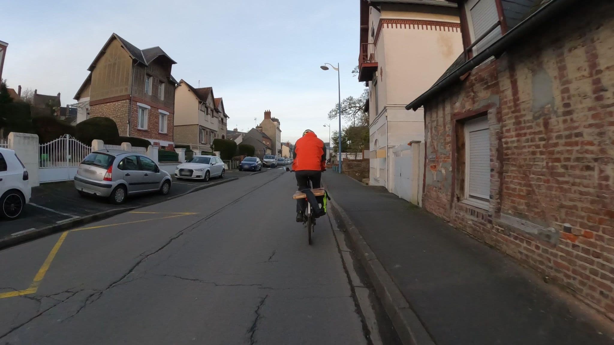 Street view near Besnehard Brigitte, Saint-Désir — © Nzau (CC BY-SA · Mapillary)