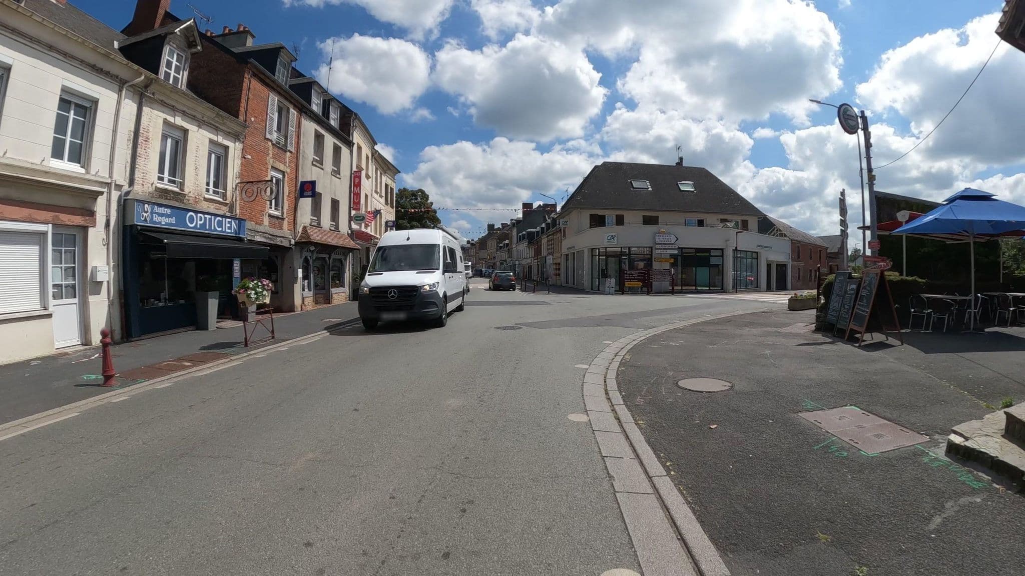 Street view near L'Hôtellerie Normande, Dozulé — © Nzau (CC BY-SA · Mapillary)