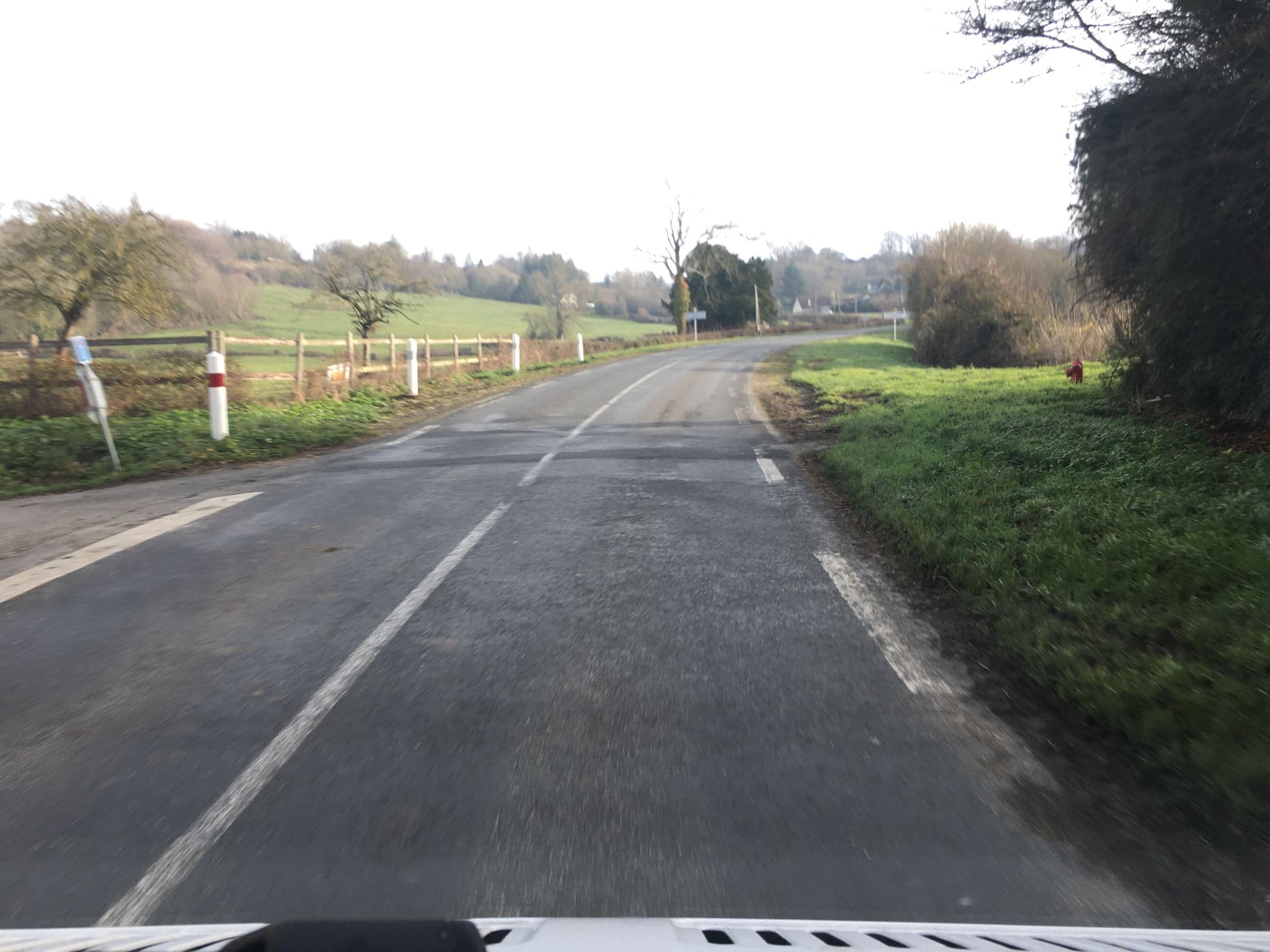 Street view near Au Repos Des Chineurs, Cambremer — © raymond (CC BY-SA · Mapillary)