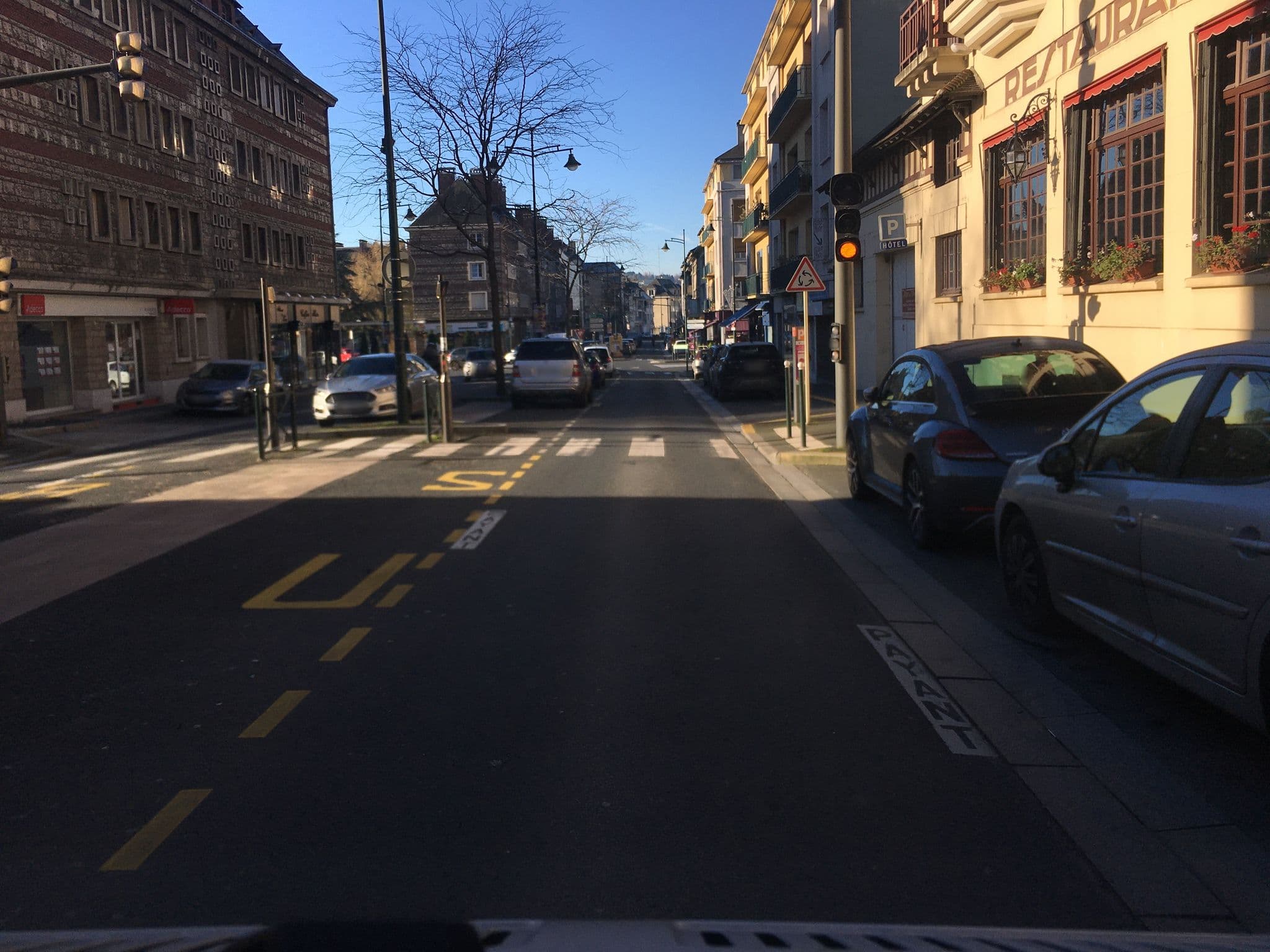 Street view near Room 416, Lisieux — © raymond (CC BY-SA · Mapillary)