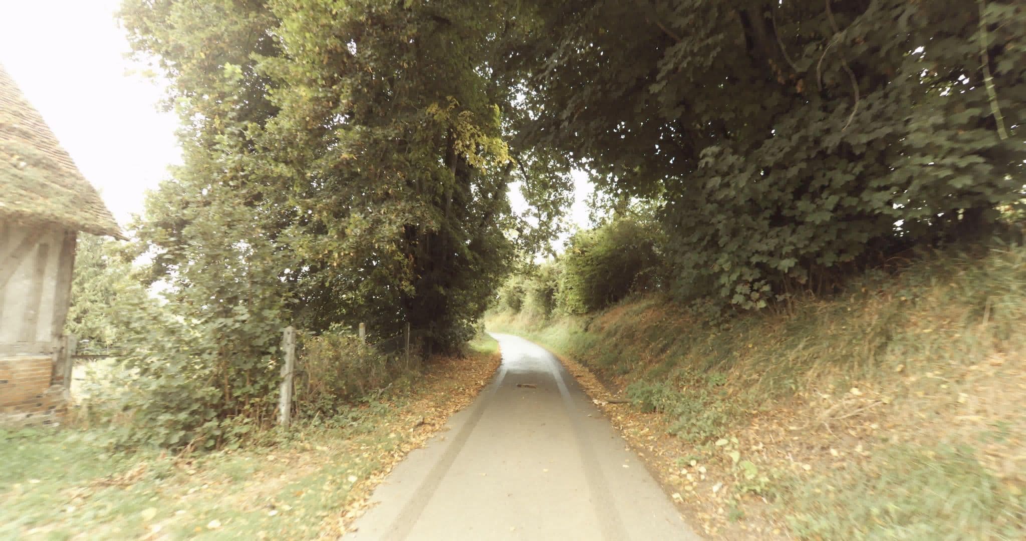 Street view near Le Moulin Foulon, Vimoutiers — © sogefi (CC BY-SA · Mapillary)