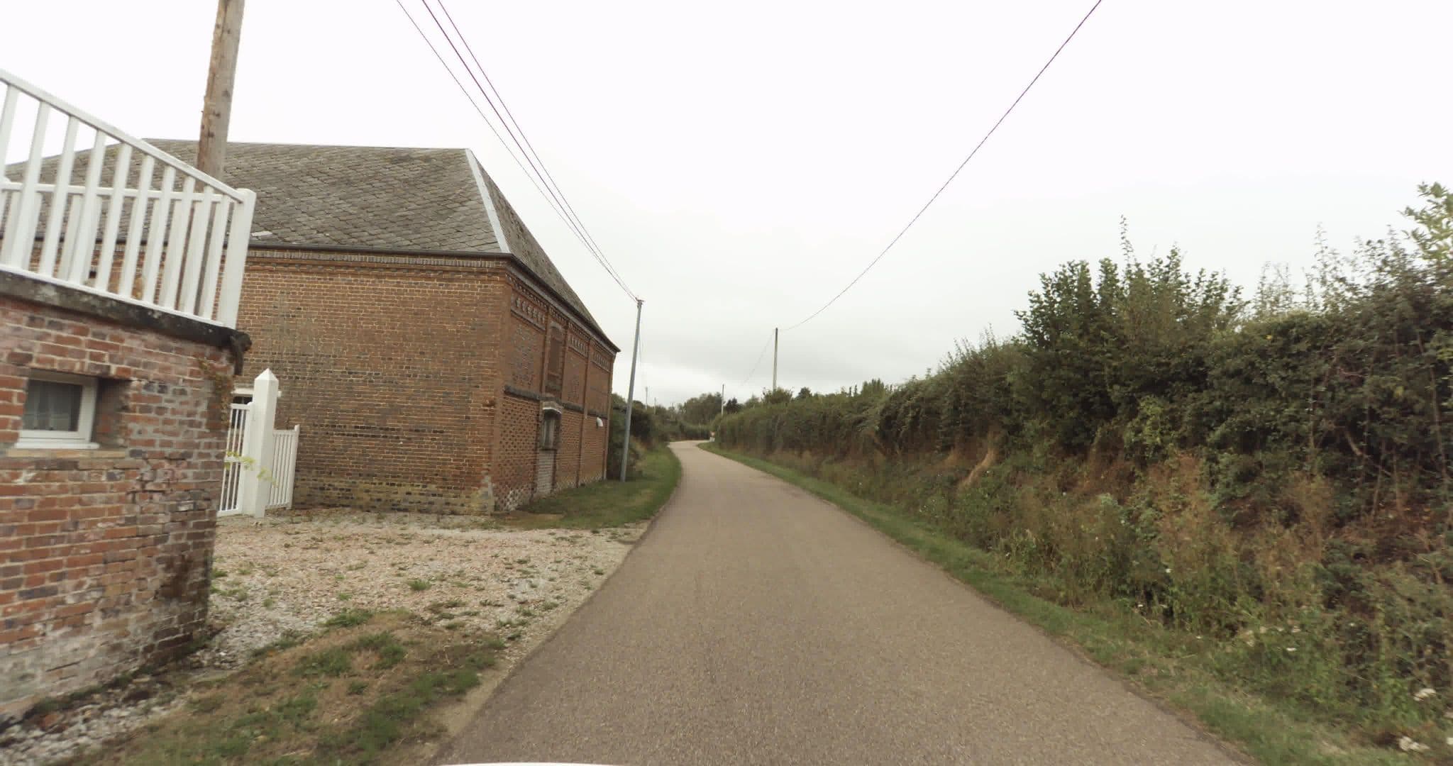 Street view near Le Pressoir du Clos de la Forge, Vimoutiers — © sogefi (CC BY-SA · Mapillary)