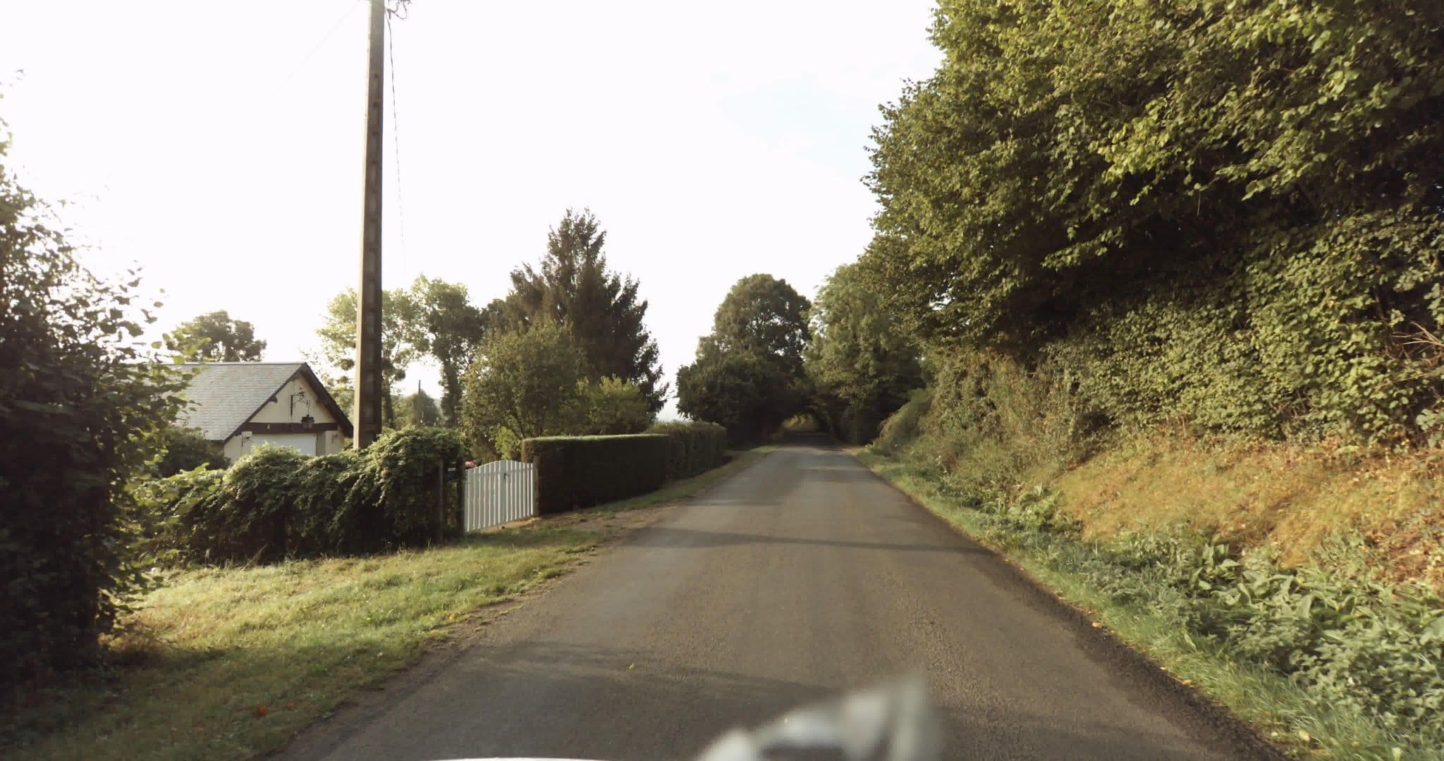 Street view near La petite maison normande, Vimoutiers — © sogefi (CC BY-SA · Mapillary)