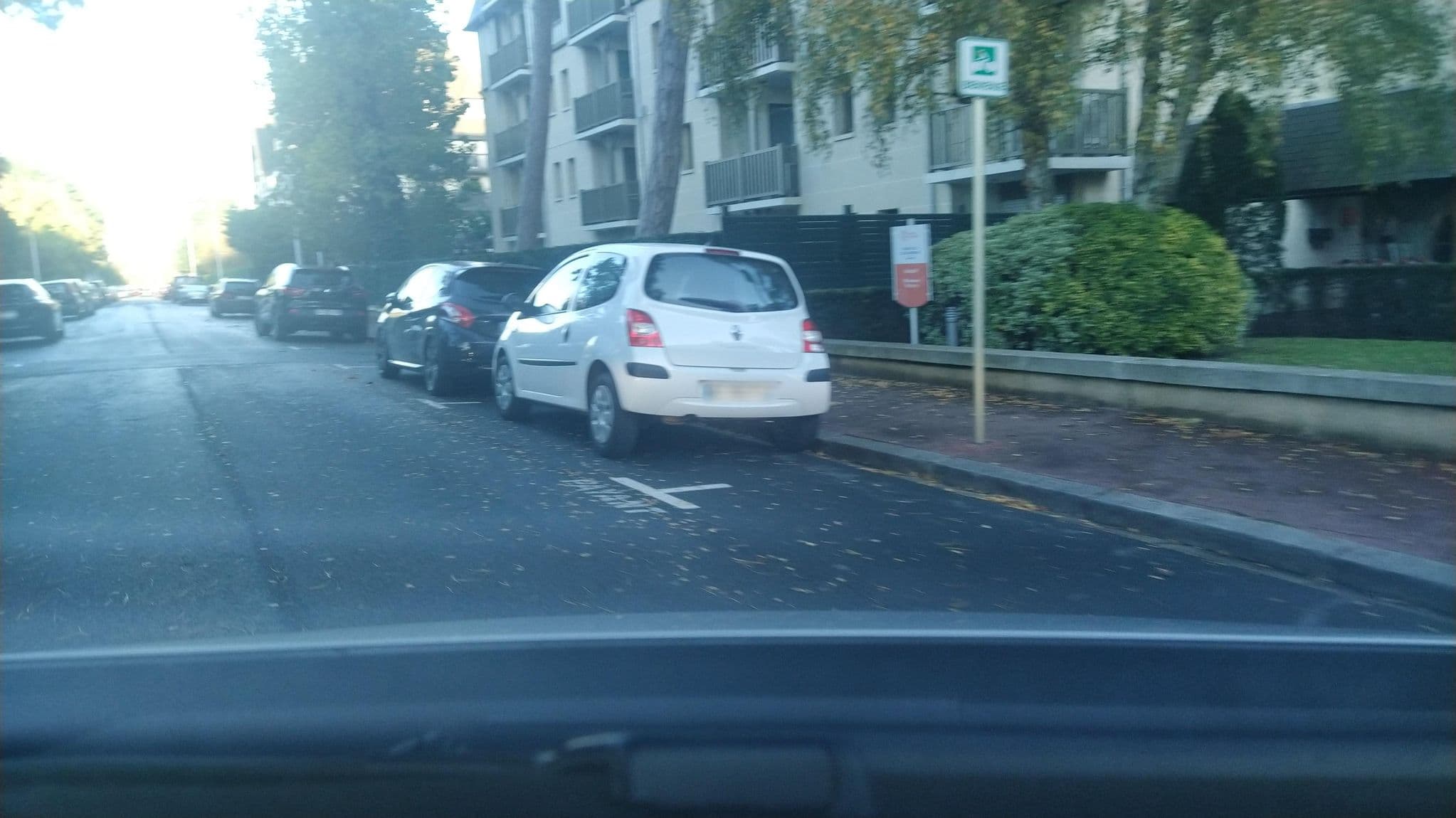 Street view near Résidence Pierre & Vacances Les Embruns, Deauville — © mobip (CC BY-SA · Mapillary)