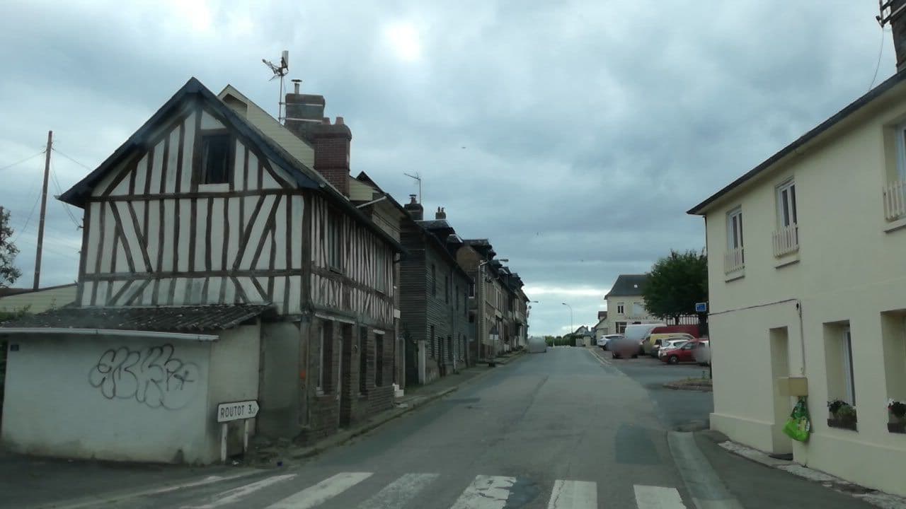 Street view near Roulotte des Crins d'Or, Hauville — © jerome_pietri (CC BY-SA · Mapillary)