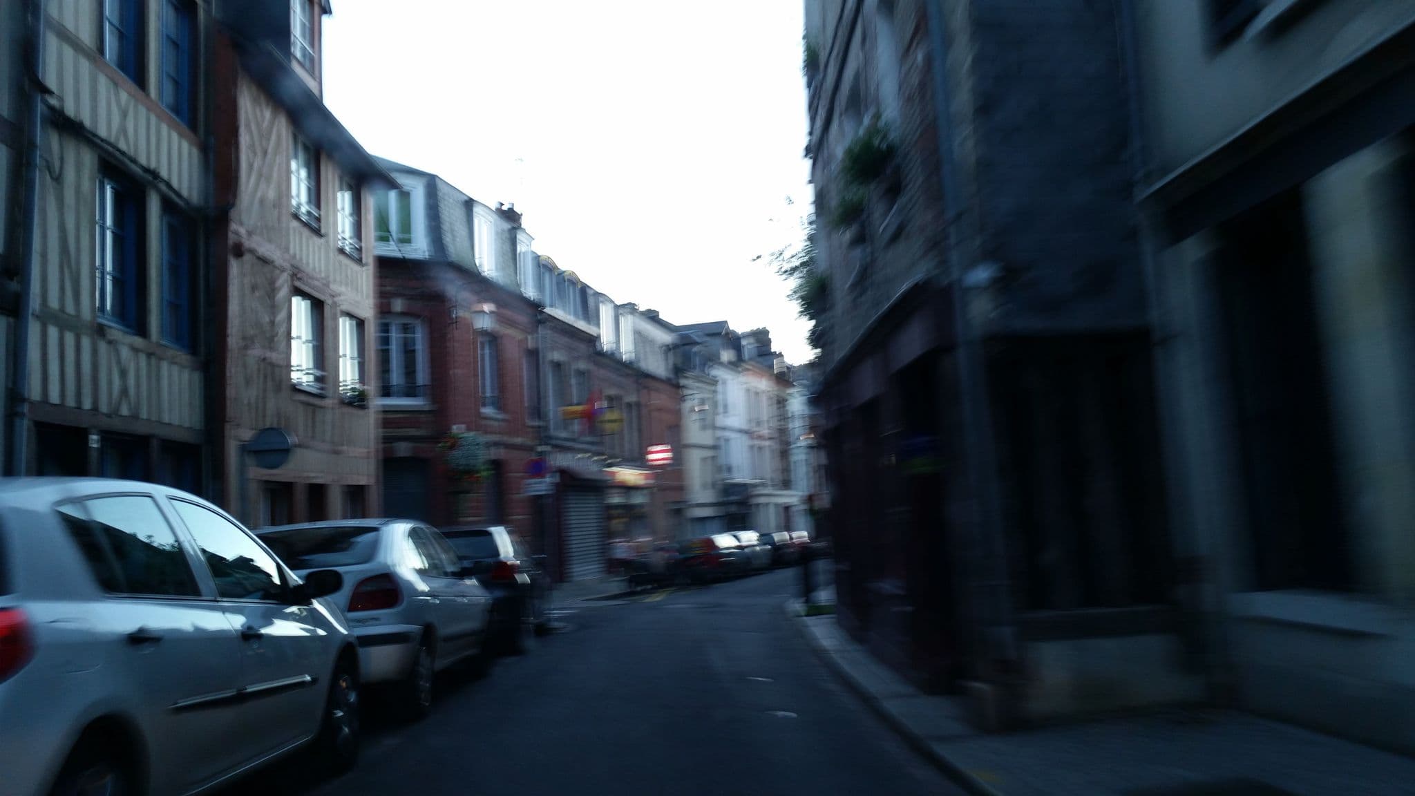Street view near Cap sur Honfleur, Honfleur — © it_s_so_funny (CC BY-SA · Mapillary)
