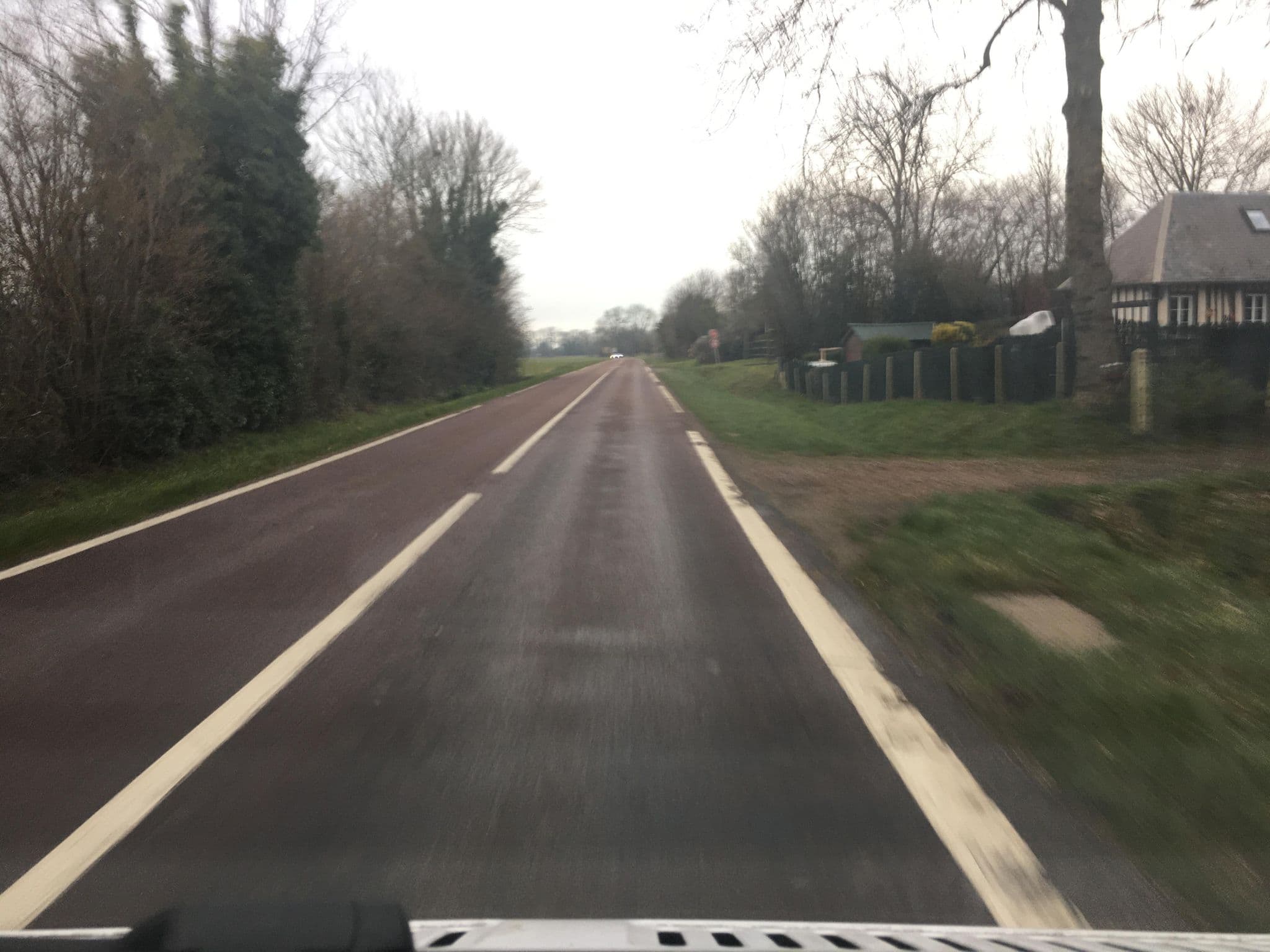 Street view near Les Alicourts, Dozulé — © raymond (CC BY-SA · Mapillary)
