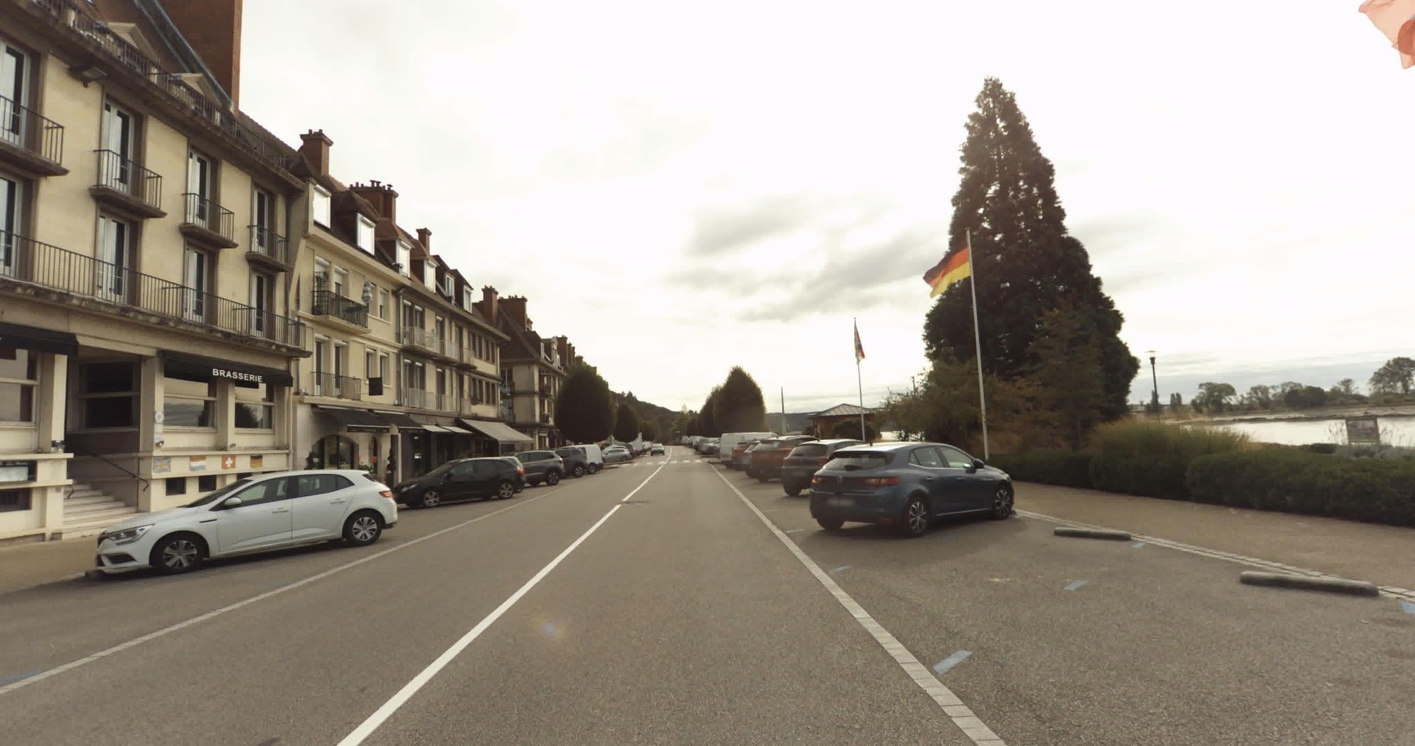Street view near Normotel La Marine Caudebec-en-Caux, Caudebec-en-Caux — © sogefi (CC BY-SA · Mapillary)