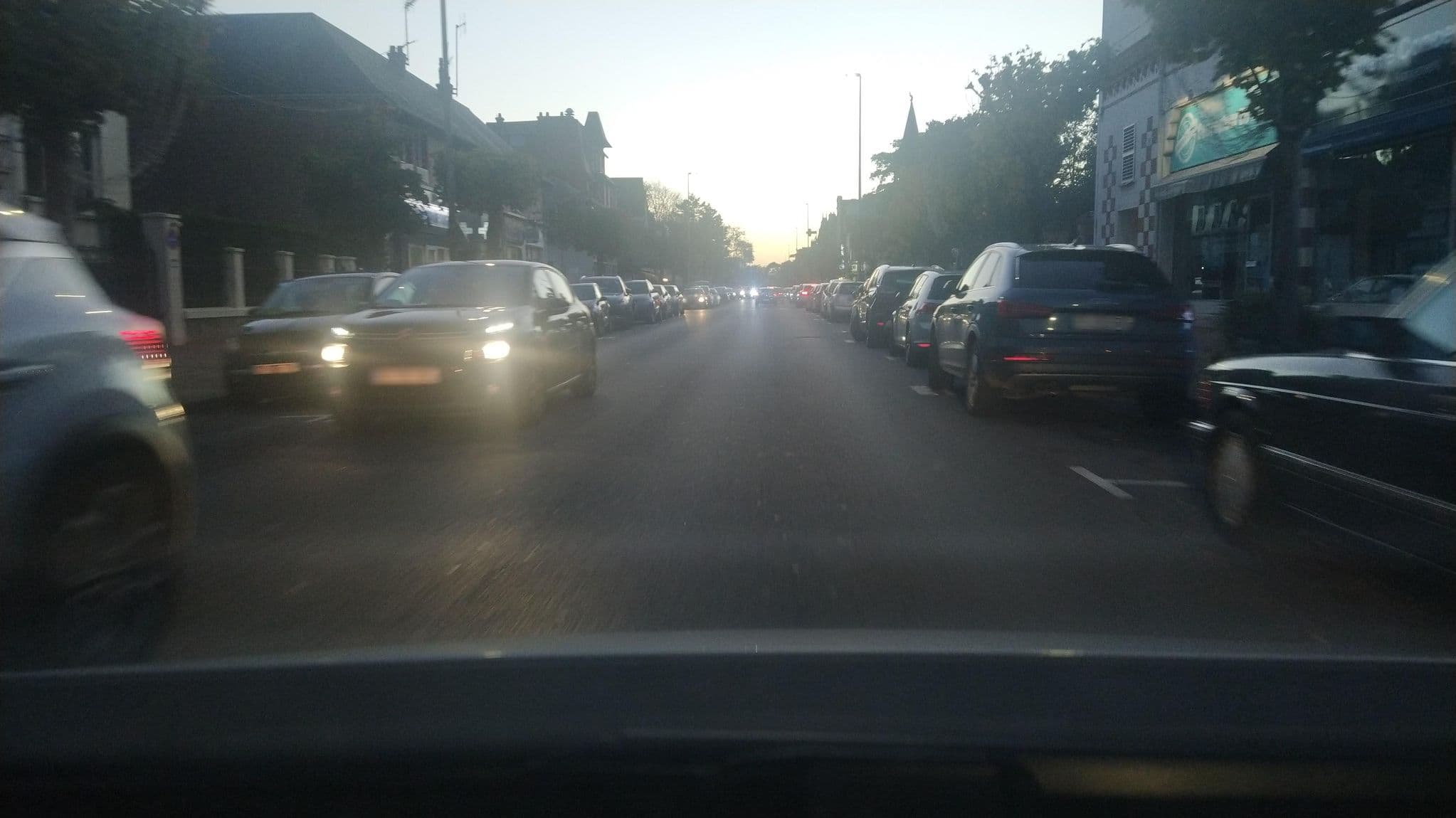 Street view near Le Mascaret, Deauville — © mobip (CC BY-SA · Mapillary)