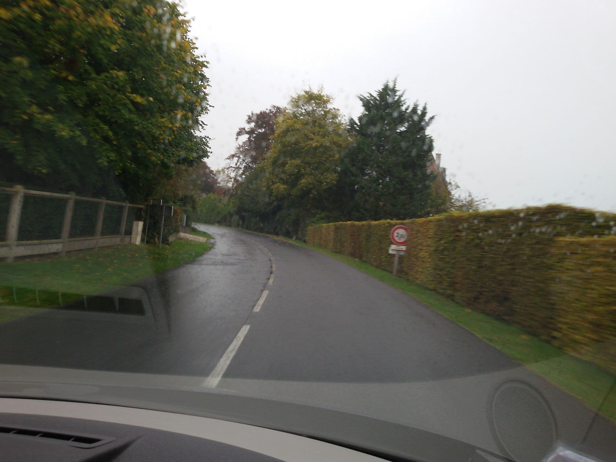 Street view near Dieuzy Dominique, Équemauville — © marcussacapuces91 (CC BY-SA · Mapillary)