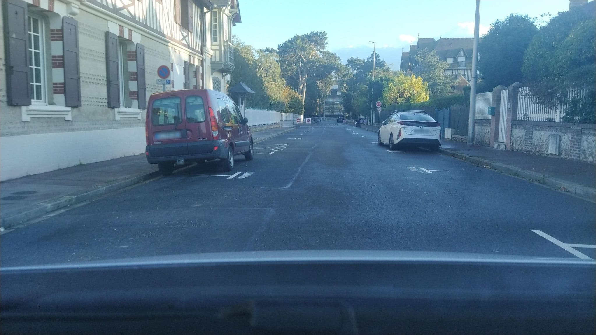 Street view near Villa Joséphine, Deauville — © mobip (CC BY-SA · Mapillary)