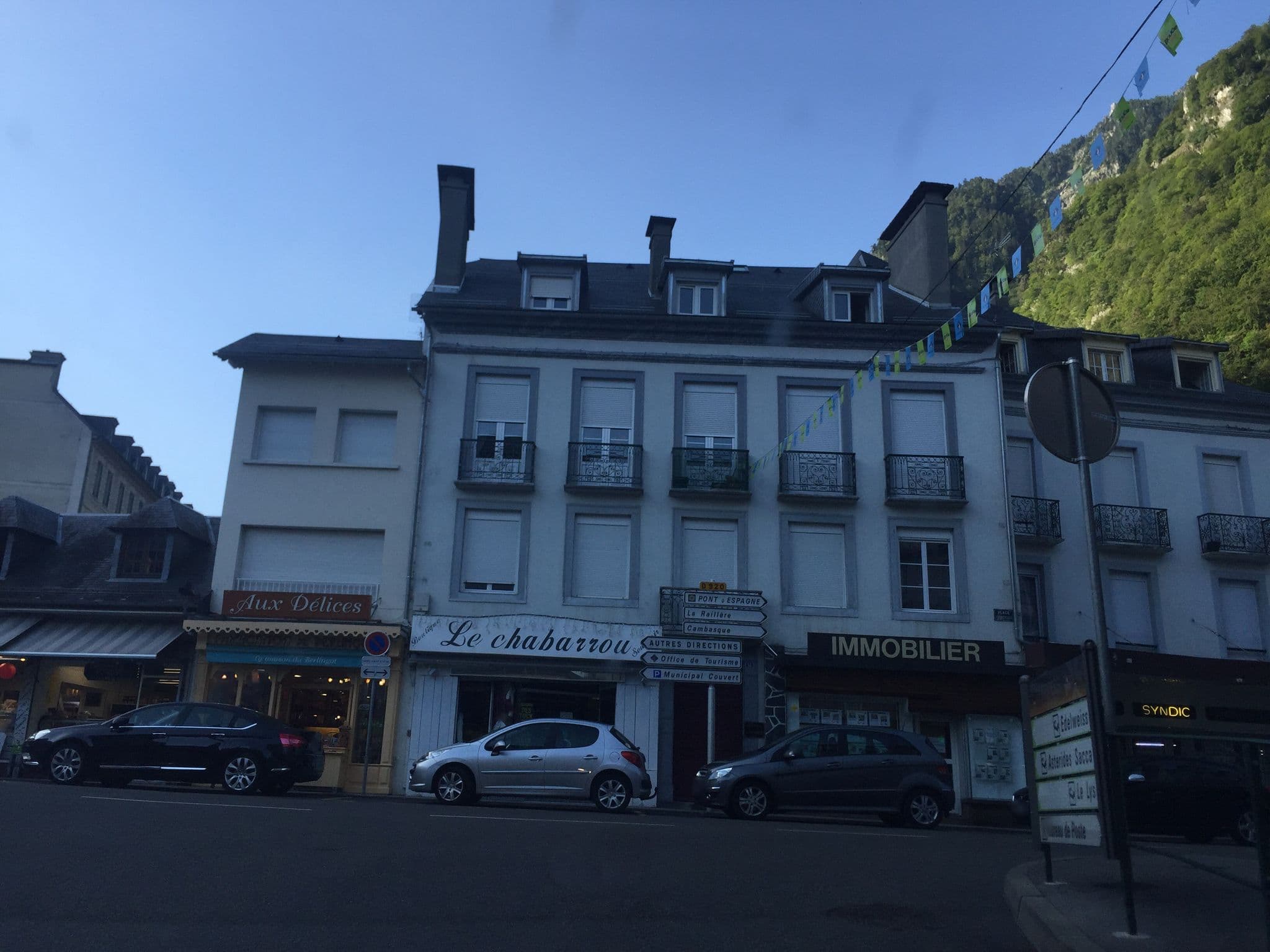 Street view near Résidence Régina, Cauterets — © pgiraud (CC BY-SA · Mapillary)