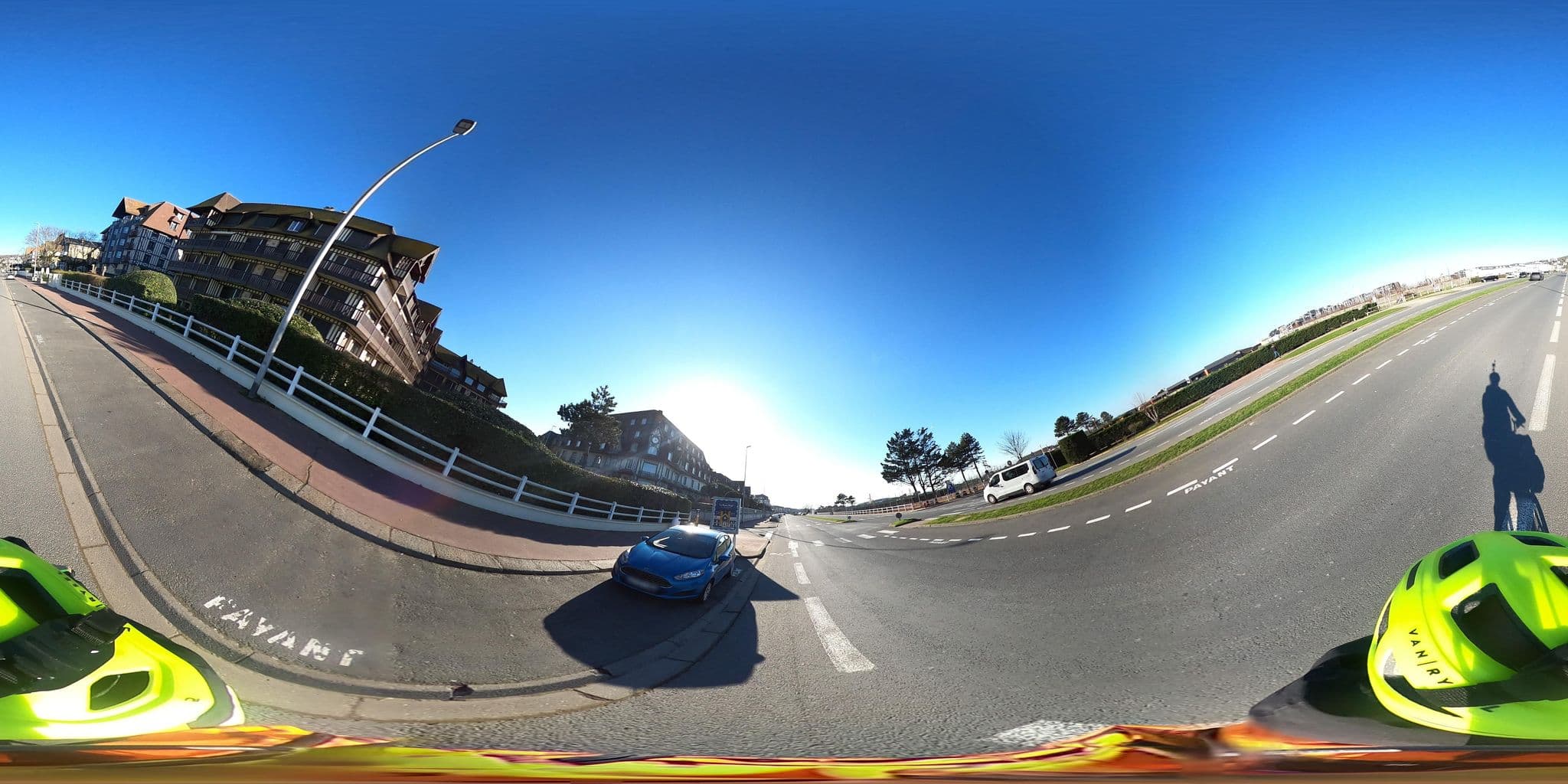 Street view near Villa Gardenia, Deauville — © cartocite (CC BY-SA · Mapillary)