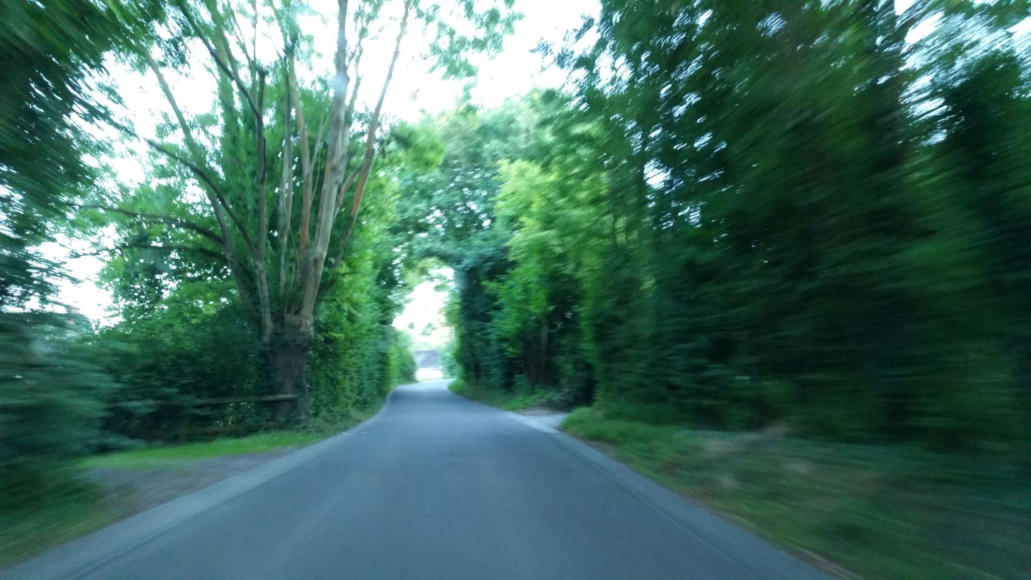 Street view near Le clos du canet, Équemauville — © it_s_so_funny (CC BY-SA · Mapillary)
