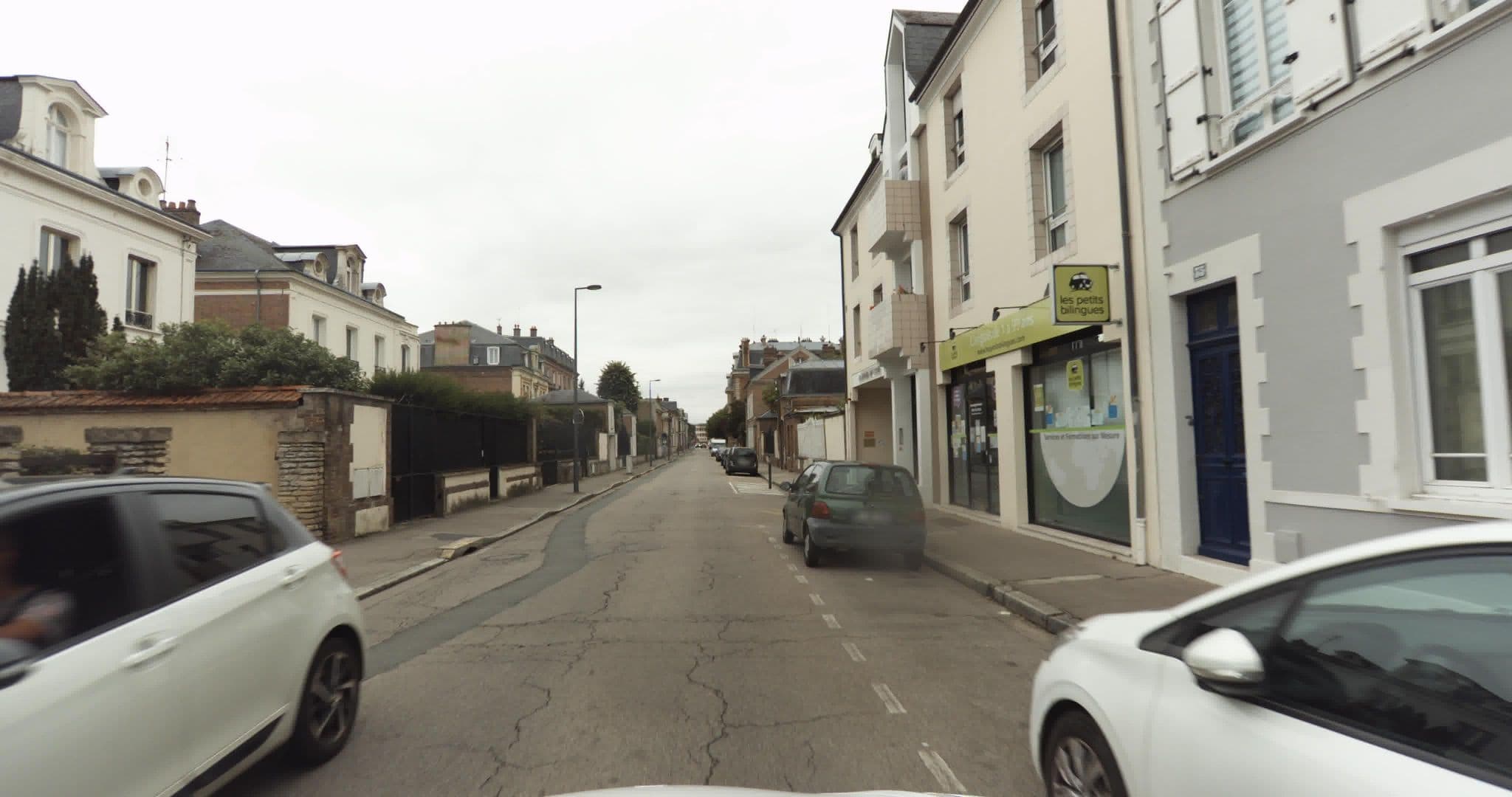 Street view near Sagih, Évreux — © sogefi (CC BY-SA · Mapillary)