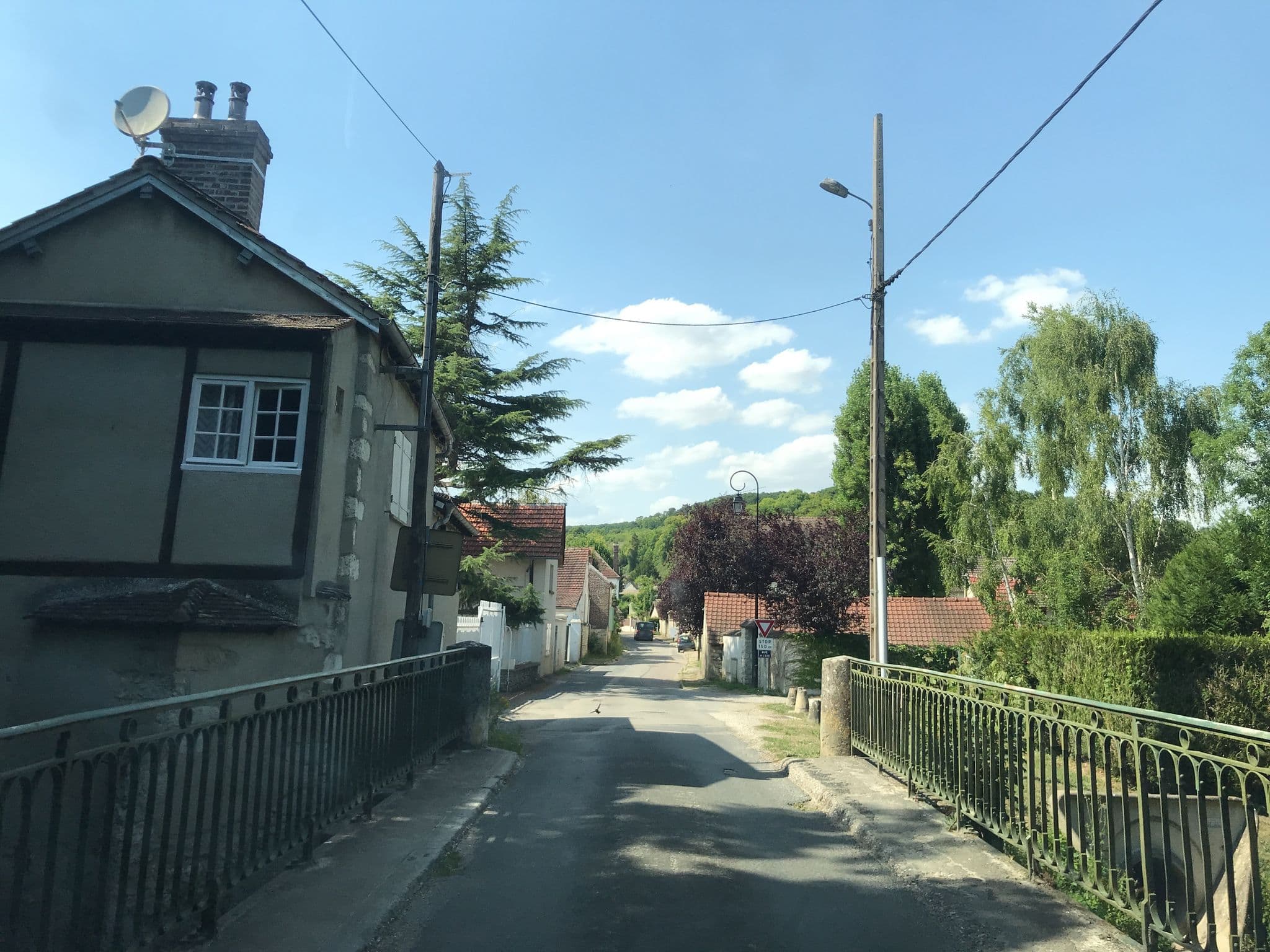 Street view near Gîtes de l'Oasis, Gasny — © unmap (CC BY-SA · Mapillary)