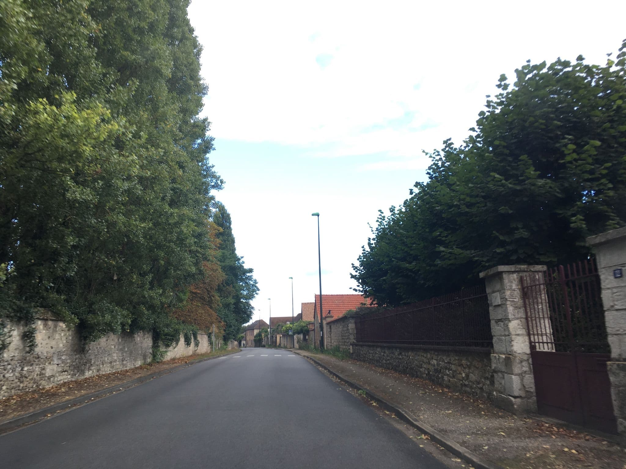 Street view near Ma Vie En Rose, Vernon — © unmap (CC BY-SA · Mapillary)