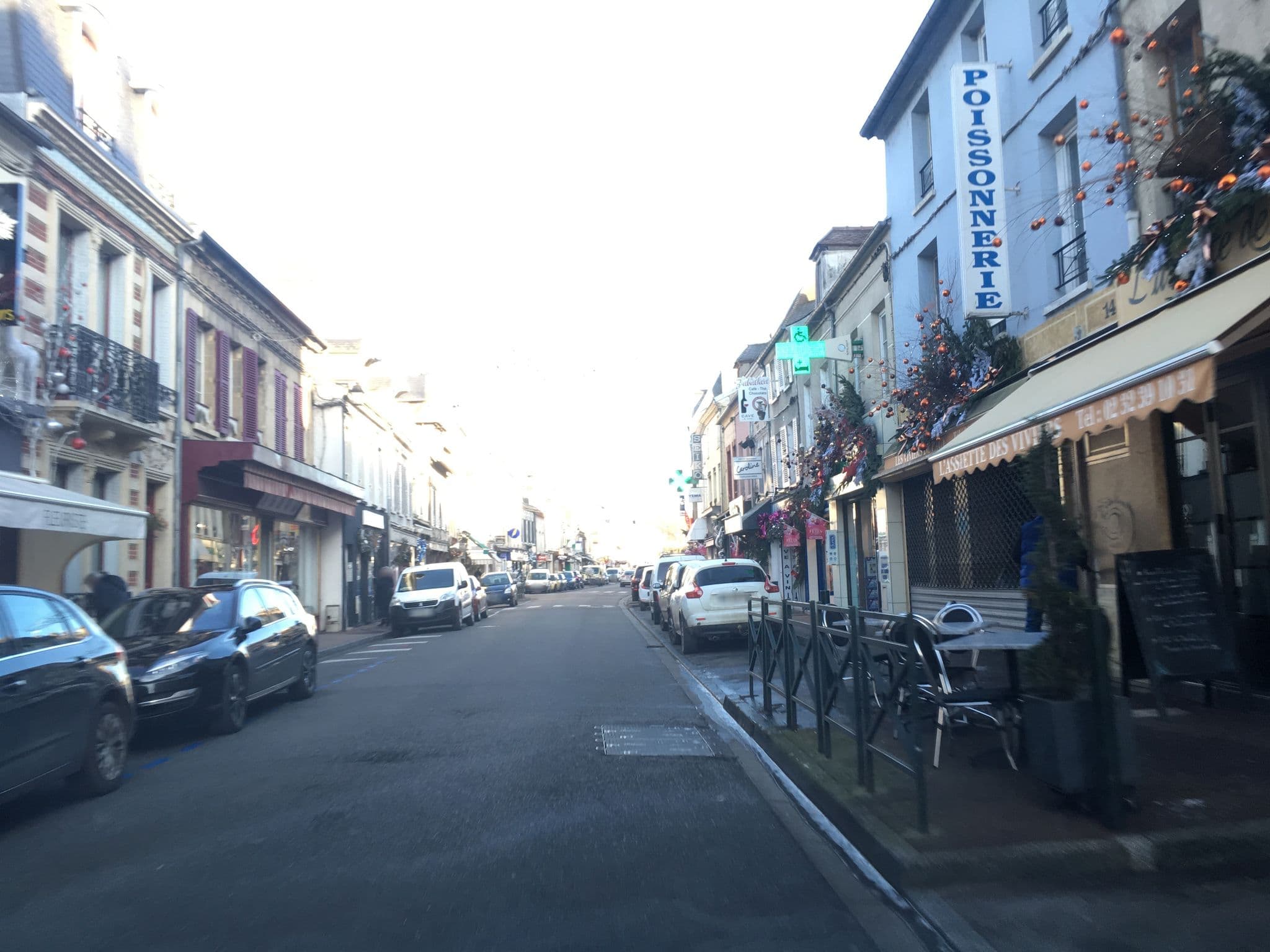 Street view near Selectour - Voyages Atout'Eure, Pacy-sur-Eure — © unmap (CC BY-SA · Mapillary)
