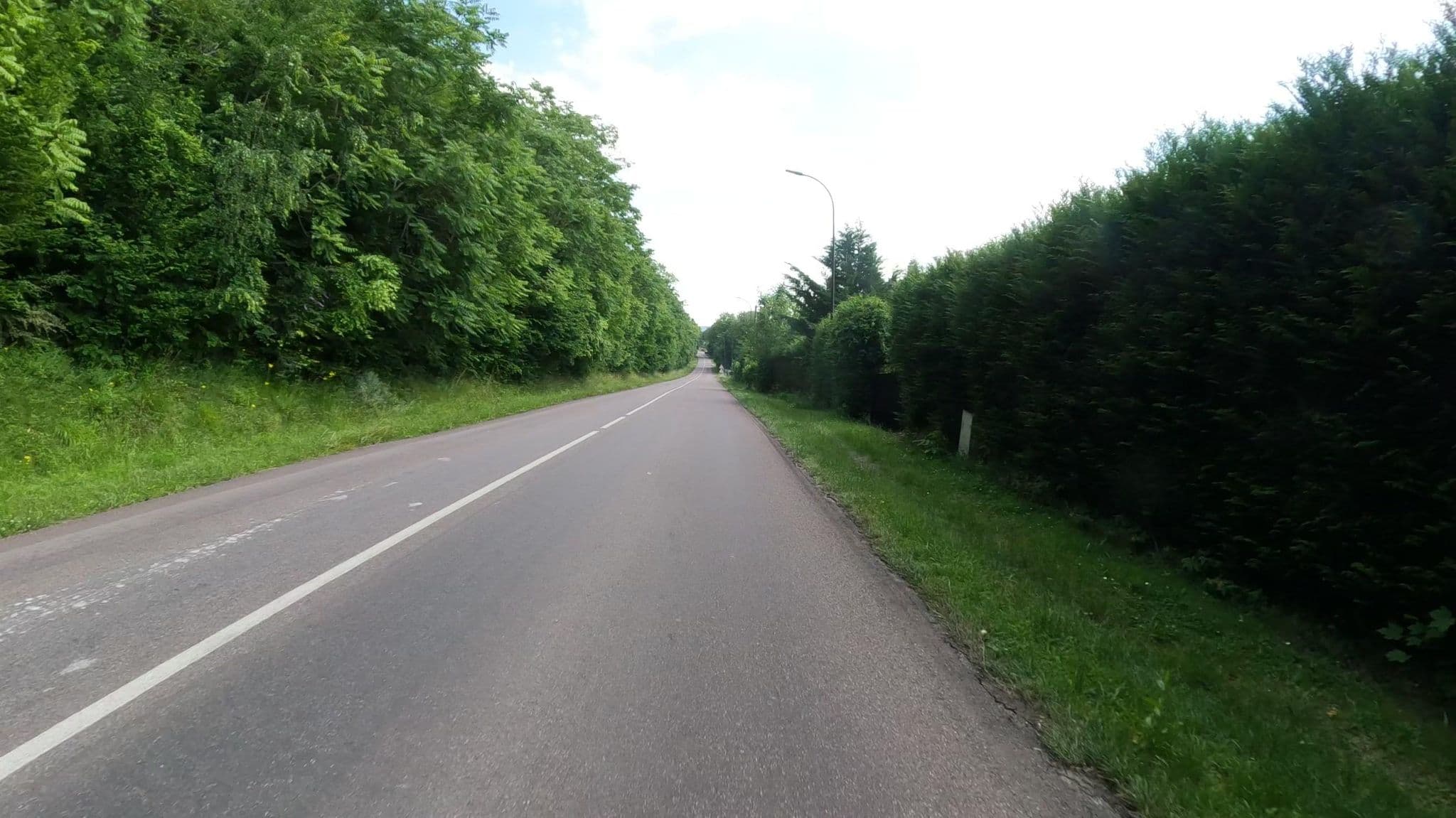 Street view near Gite du Bord de Seine, Vernon — © Nzau (CC BY-SA · Mapillary)