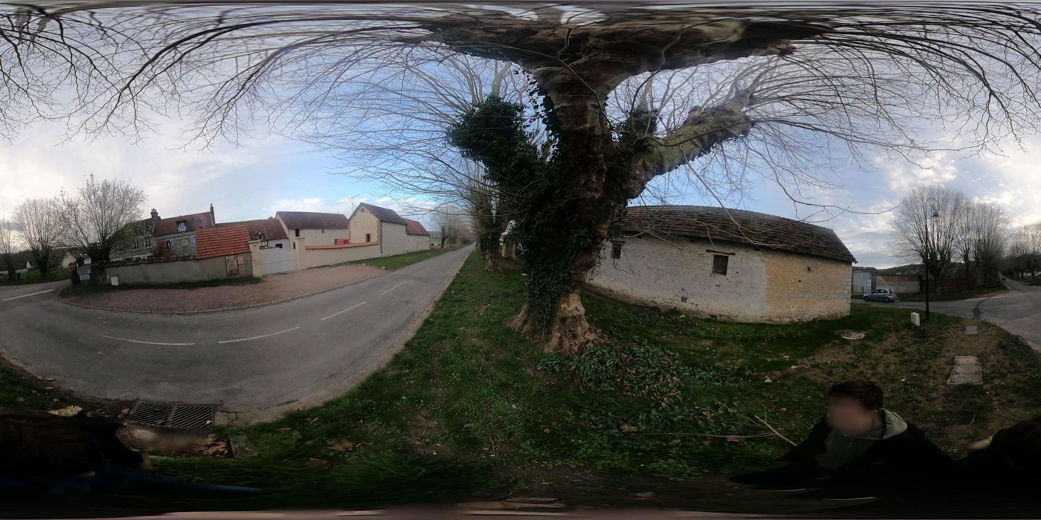 Street view near Avenue du Château, Vernon — © RemiSimonnin (CC BY-SA · Mapillary)